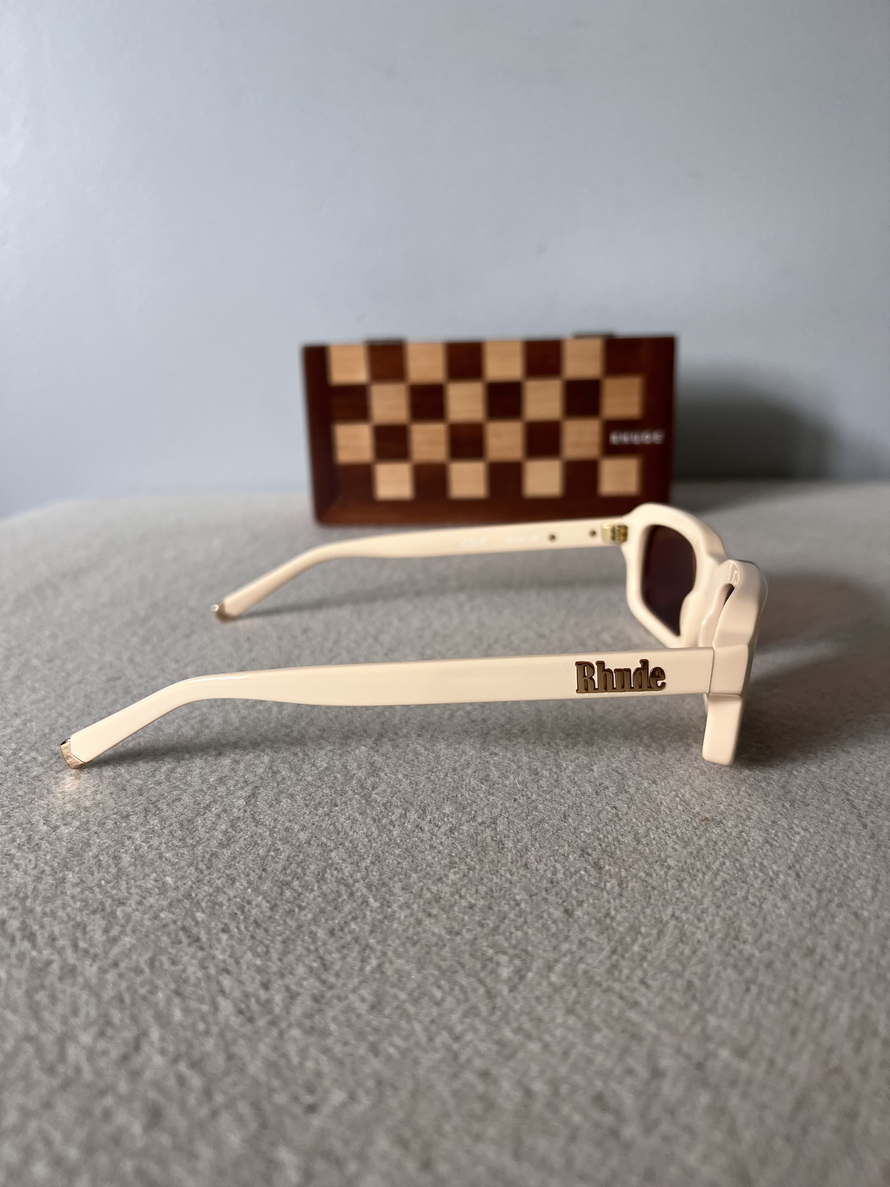 Rhude Rhude Steve Sunglasses in White with Brown Lens Size ONE SIZE - 4 Thumbnail