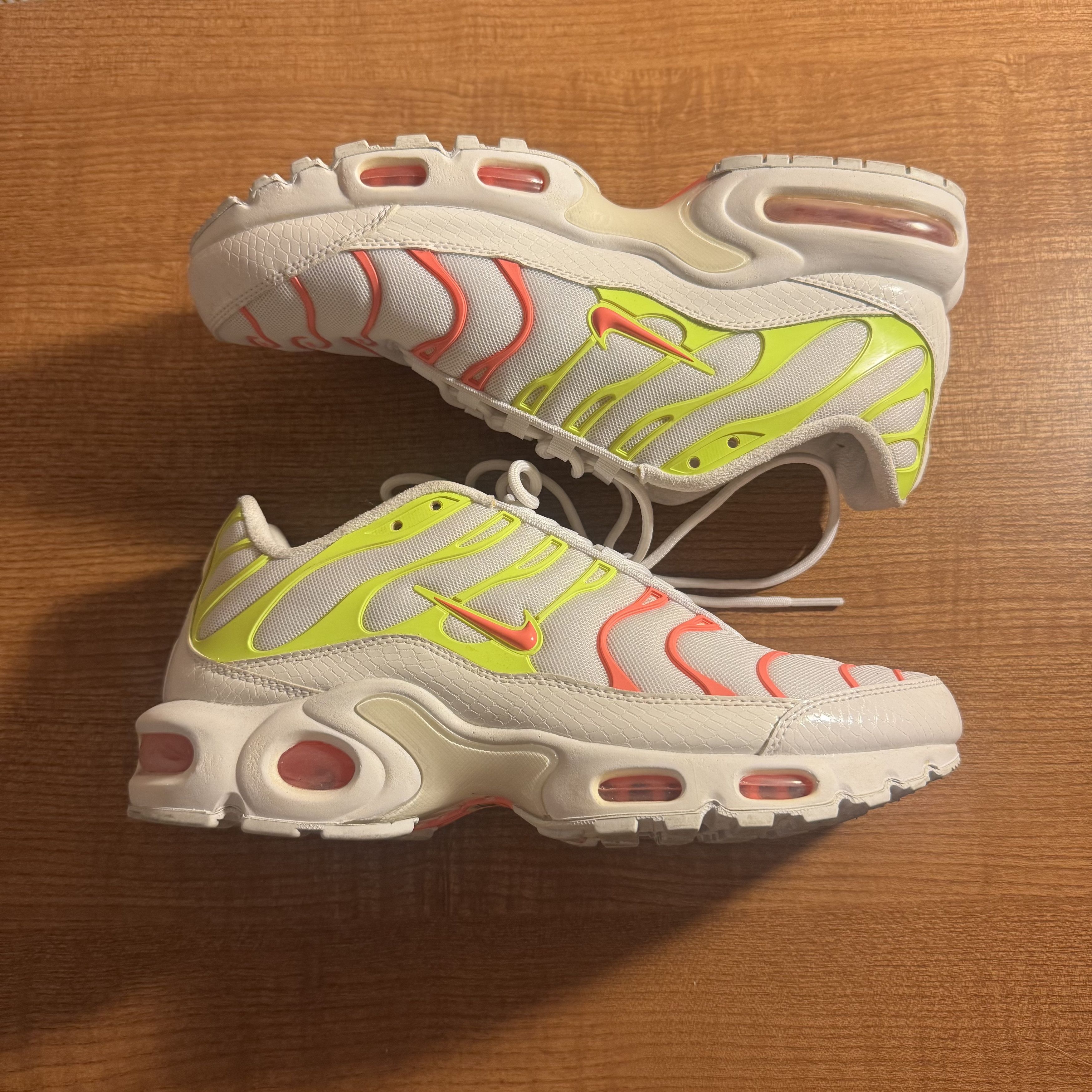 Nike Nike Air Max Plus Size US 9.5 / IT 39.5 - 1 Thumbnail
