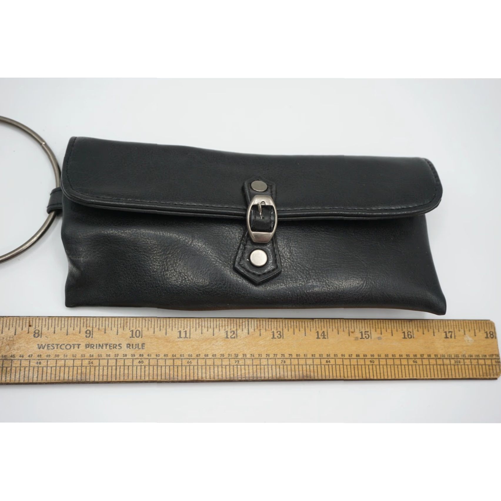 Victoria's Secret VINTAGE Victoria’s Secret Black Leather Wallet Wristlet Clutch Moto Y2K Pink Liner Wallet Wristlet in good condition Mens Women Girls Boys Size ONE SIZE - 4 Thumbnail