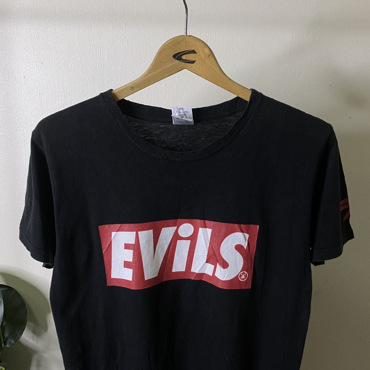 Band Tees The Sim Evils Tour 2013 Final Special Ft One Ok Rock Tee Size US S / EU 44-46 / 1 - 6 Thumbnail