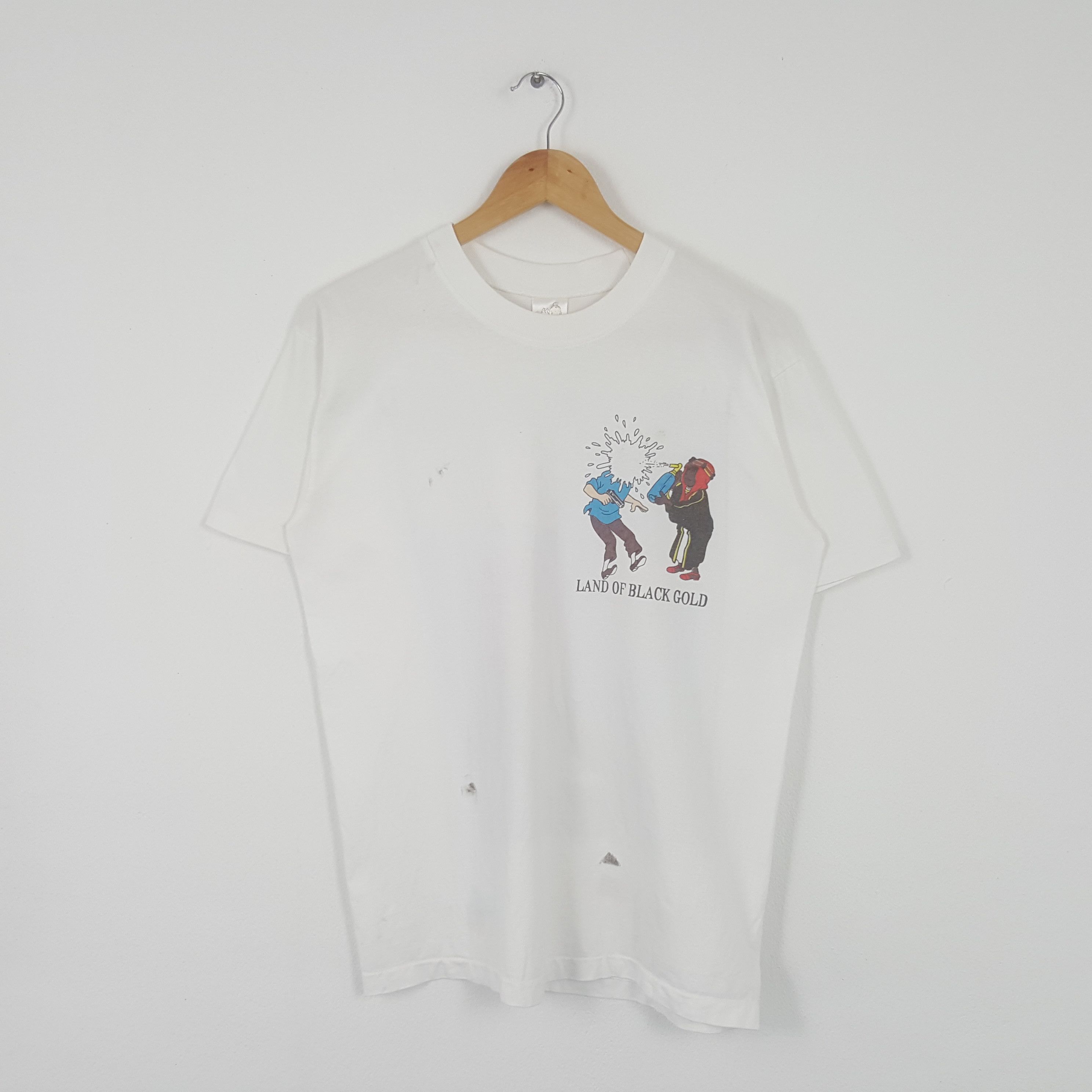 Vintage The Adventures Of Tintin Land Of Black Gold Tshirt