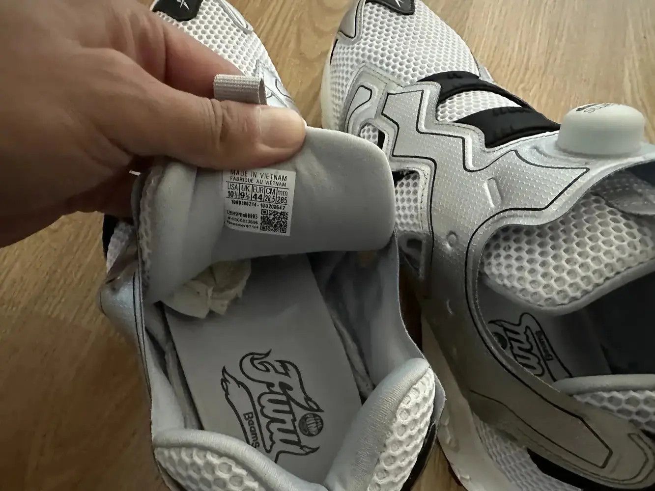 Reebok InstaPump Fury 94 (Beams+) Size US 10.5 / EU 43-44 - 9 Thumbnail