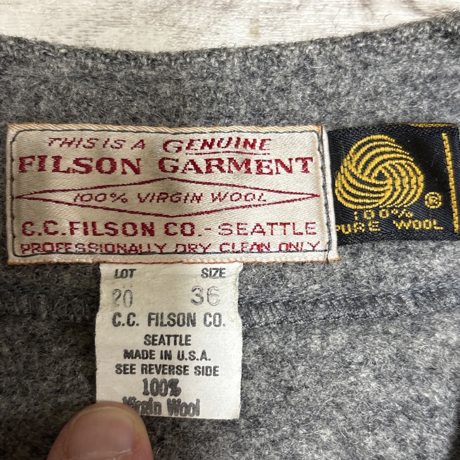 Filson Vintage CC Filson Mackinaw Vest Mens 36 Gray Virgin Wool USA Size US S / EU 44-46 / 1 - 5 Thumbnail