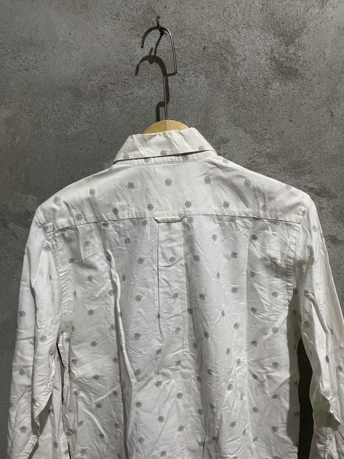 If Six Was Nine × Japanese Brand × Le Grande Bleu (L.G.B.) Buttons Devils Spider webs motif Size US M / EU 48-50 / 2 - 3 Thumbnail