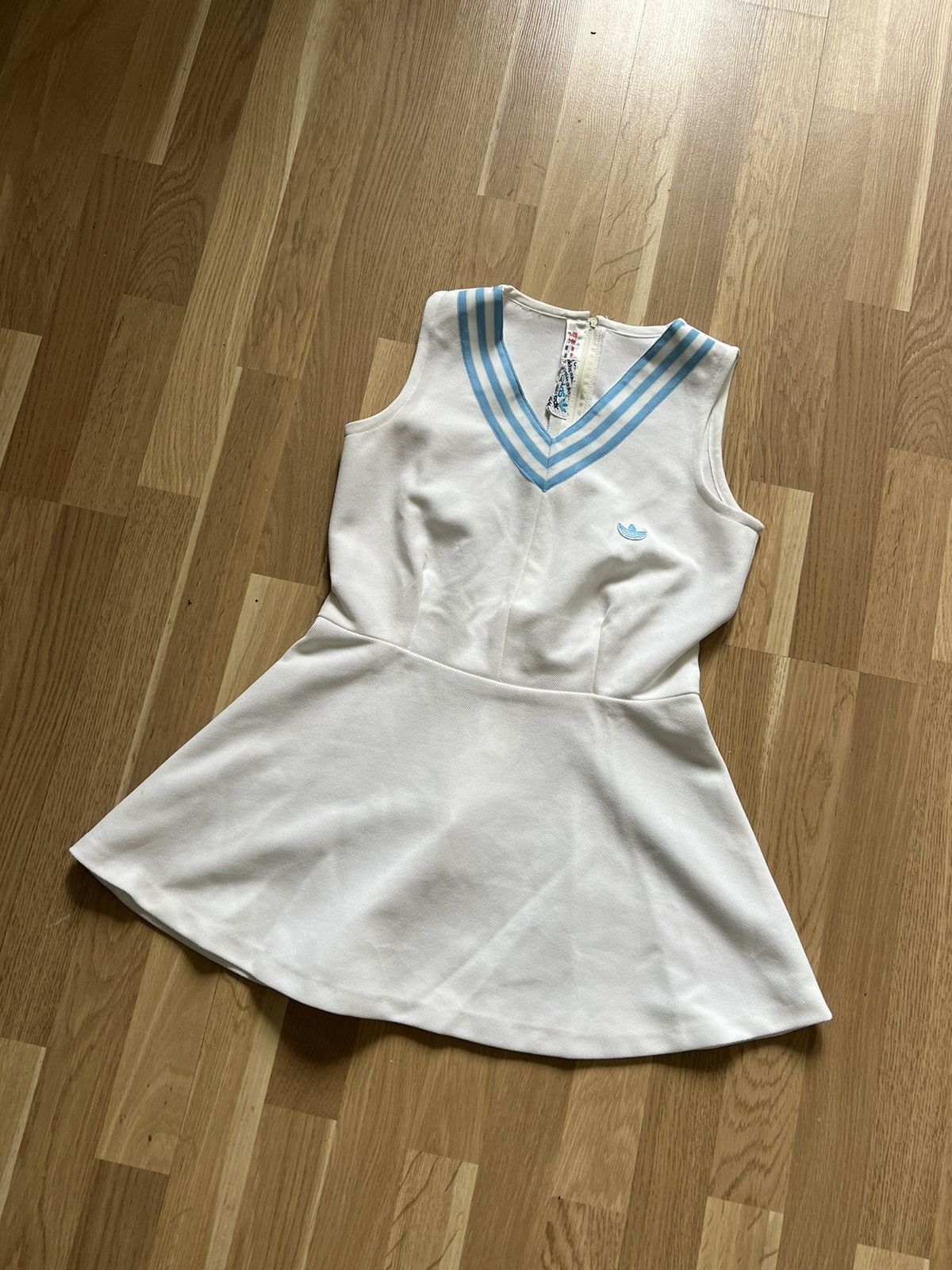 Adidas Adidas vintage 70s tennis skirt dress y2k style hype Size M / US 6-8 / IT 42-44 - 2 Thumbnail