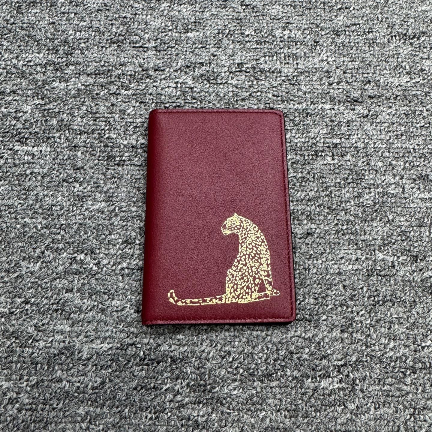 Cartier Cartier Gold Foil Leopard Print Card Holder Size ONE SIZE - 2 Thumbnail