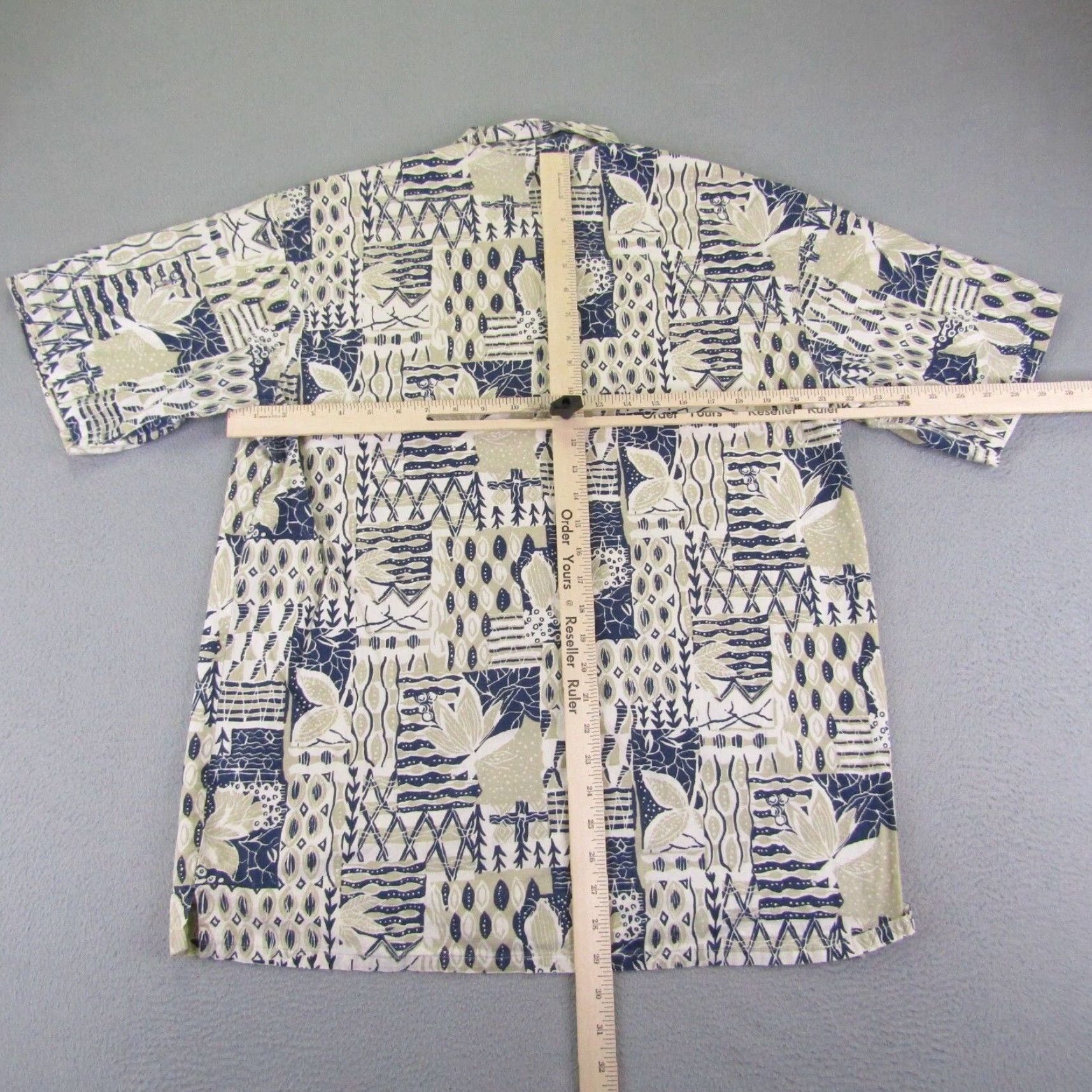 Anchor Blue VINTAGE Anchor Blue Shirt Mens Medium Beige Hawaiian Tribal Button Up Camp Y2K Floral Short Sleeve Cotton Beach Aloha 90s Mens Size US L / EU 52-54 / 3 - 3 Thumbnail