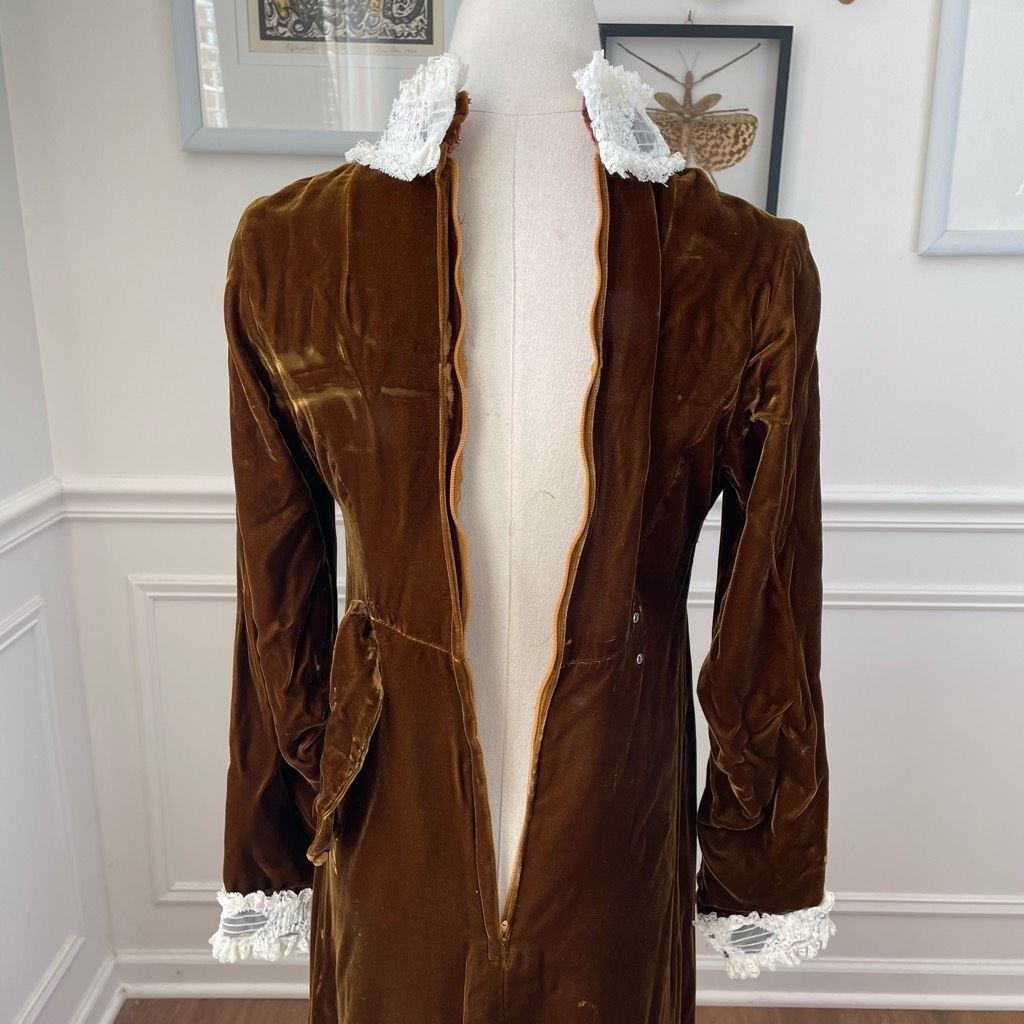 Vintage Vintage 70s Brown Velvet Maxi Dress Lace Collar Cuff XS Size XS / US 0-2 / IT 36-38 - 7 Thumbnail