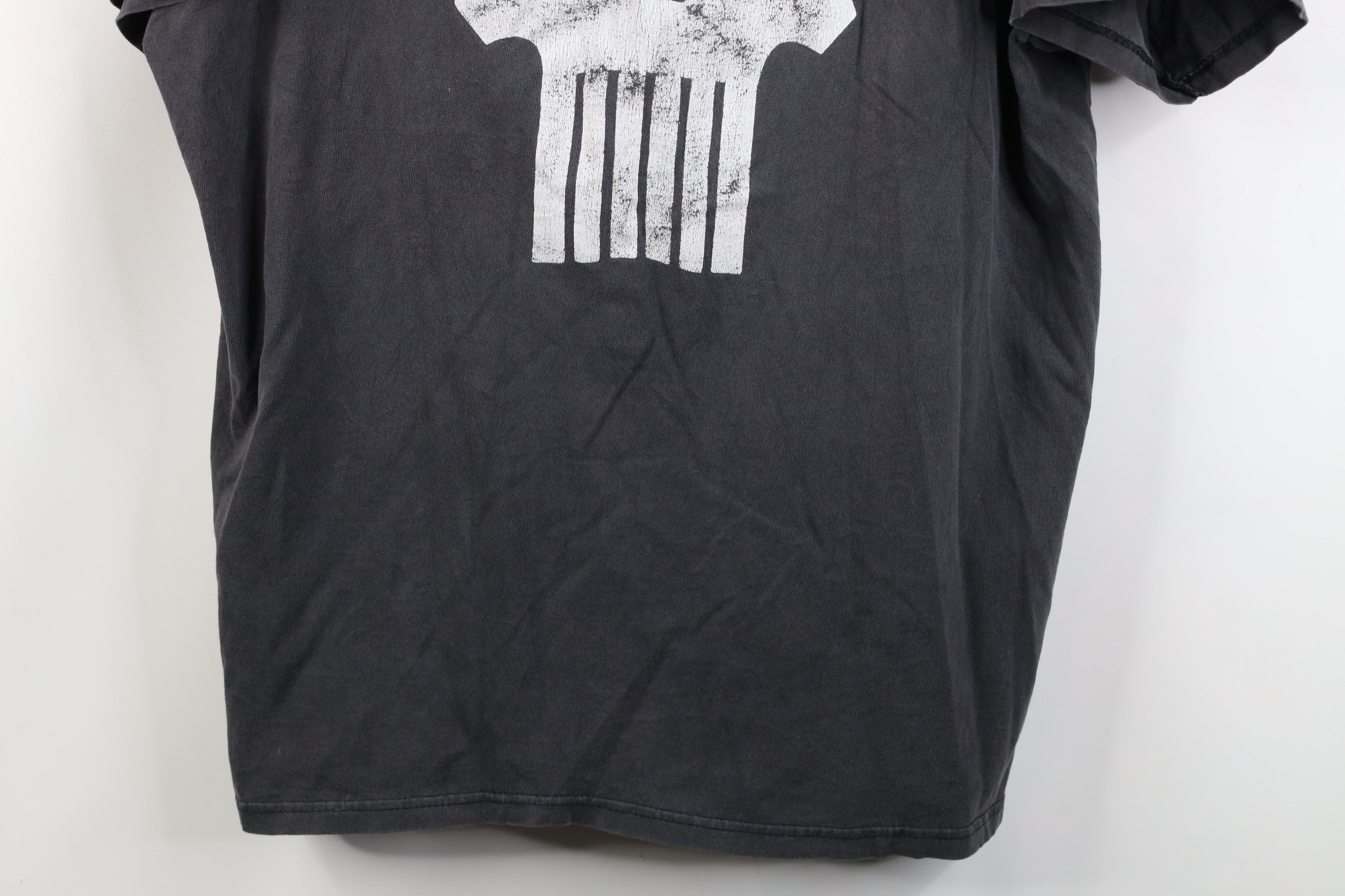 Vintage Vintage 90s Marvel Comics Punisher Short Sleeve T-Shirt Size US XL / EU 56 / 4 - 3 Thumbnail