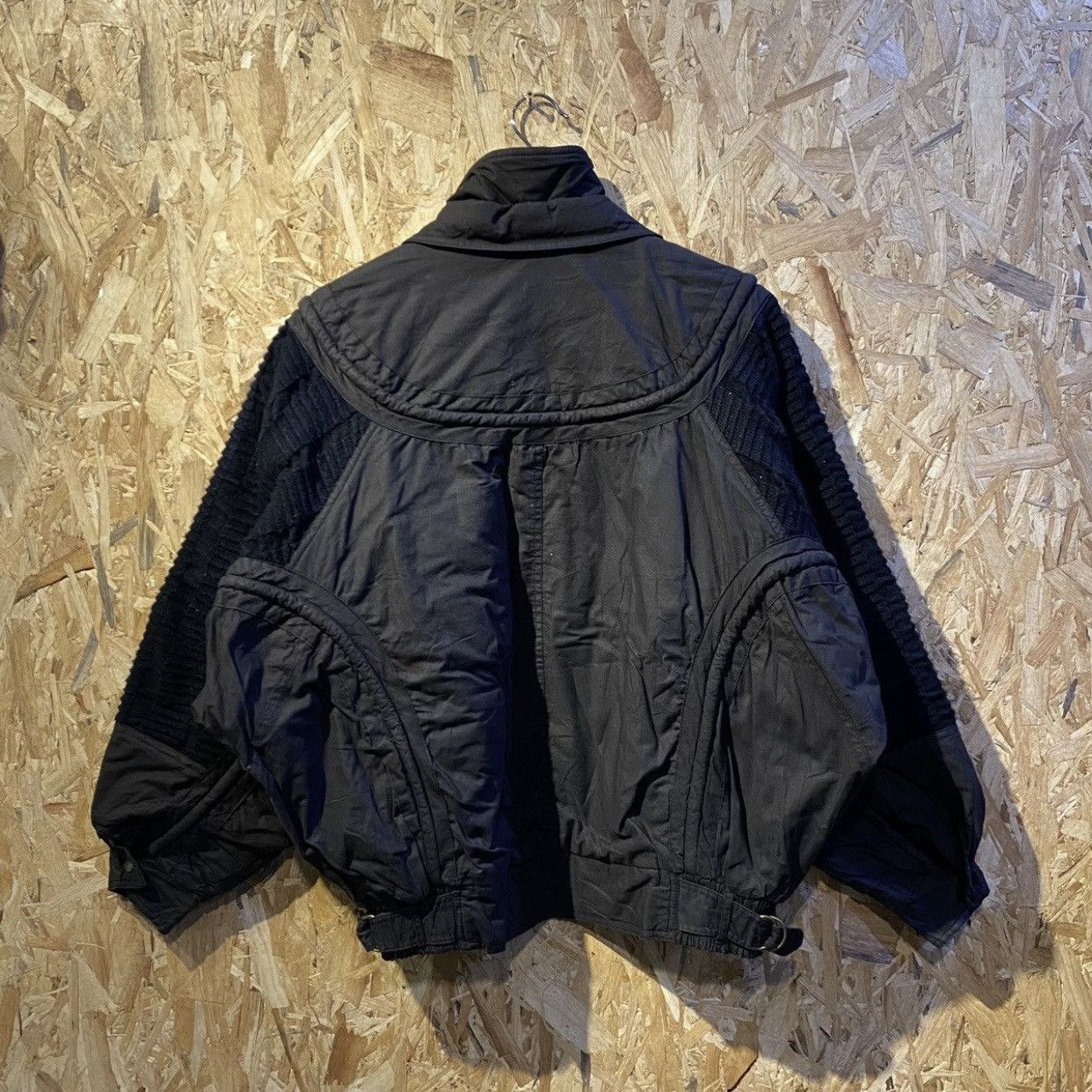 Designer × Vintage VINTAGE‼️Designer vers de société viscoelastic By Volunt Size US L / EU 52-54 / 3 - 2 Thumbnail