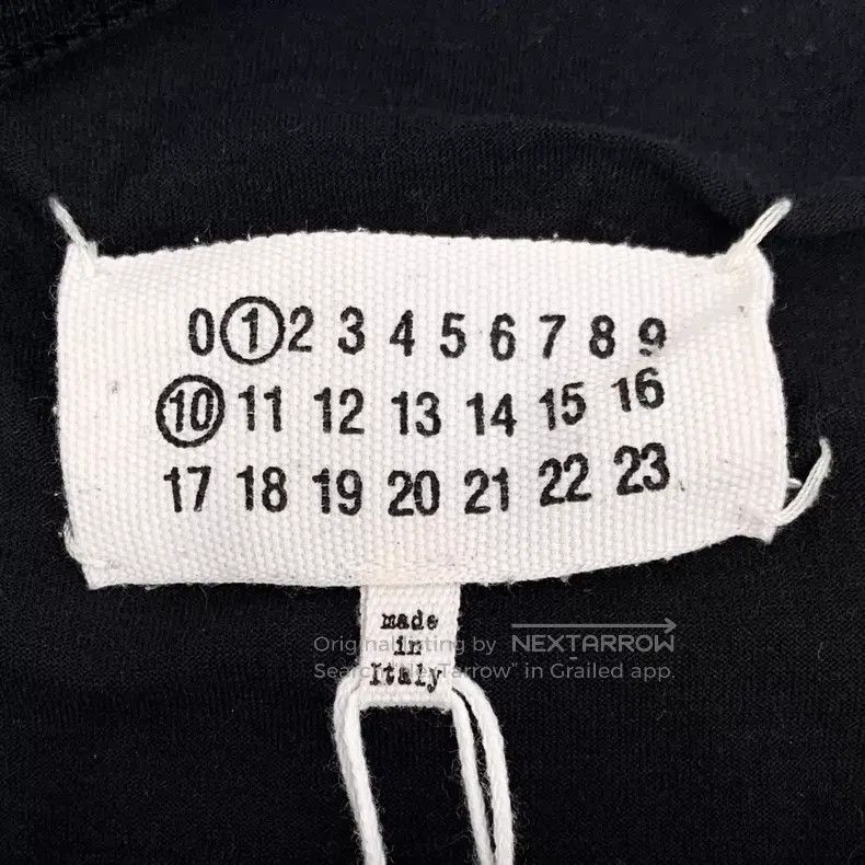 Maison Margiela Maison Margiela Black logo letter print cotton round-neck Size US XL / EU 56 / 4 - 6 Thumbnail