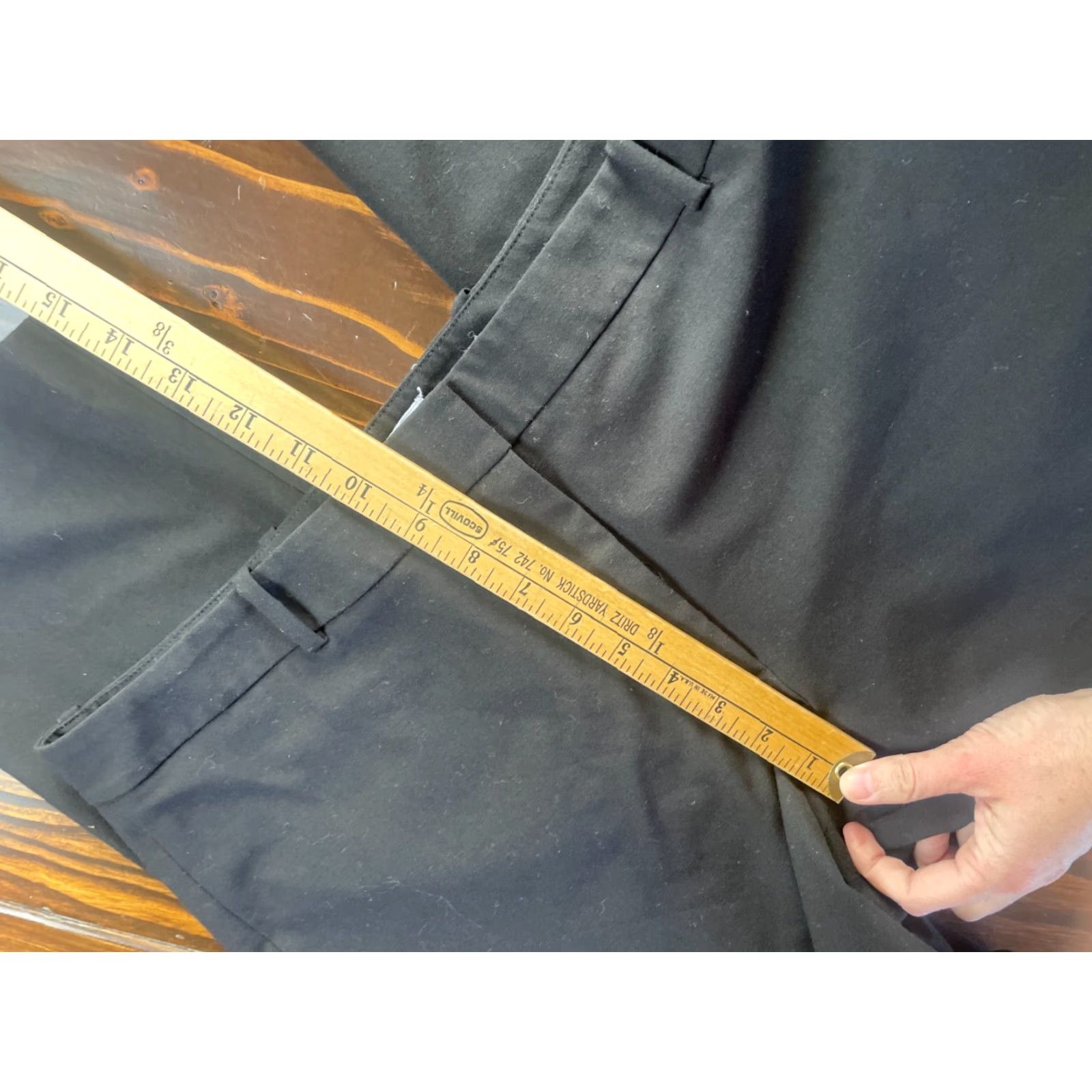 Calvin Klein Calvin Klein Dress Pants Women's Size 12 Black Flat Front Pockets Straight Leg Dress Pants Mens? Size 34" / US 12 / IT 48 - 7 Thumbnail