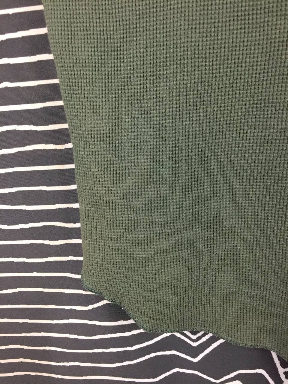 Uniqlo Uniqlo Thermal Waffle Knit Long Sleeve Henley Tee Size XL Size US XL / EU 56 / 4 - 8 Thumbnail