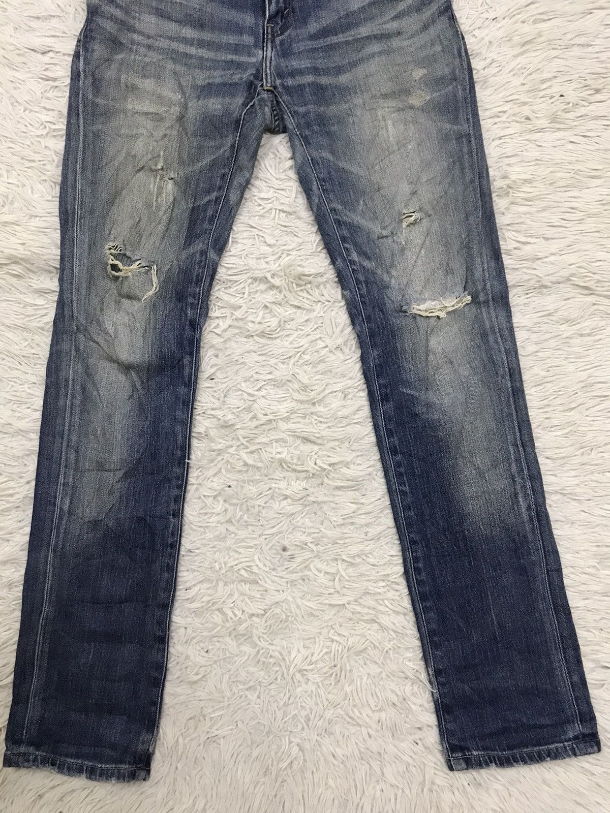 Levi's Vintage Clothing Vintage Levis Lot 613 Skinny Leg Distressed Denim Jeans Size US 29 - 4 Thumbnail