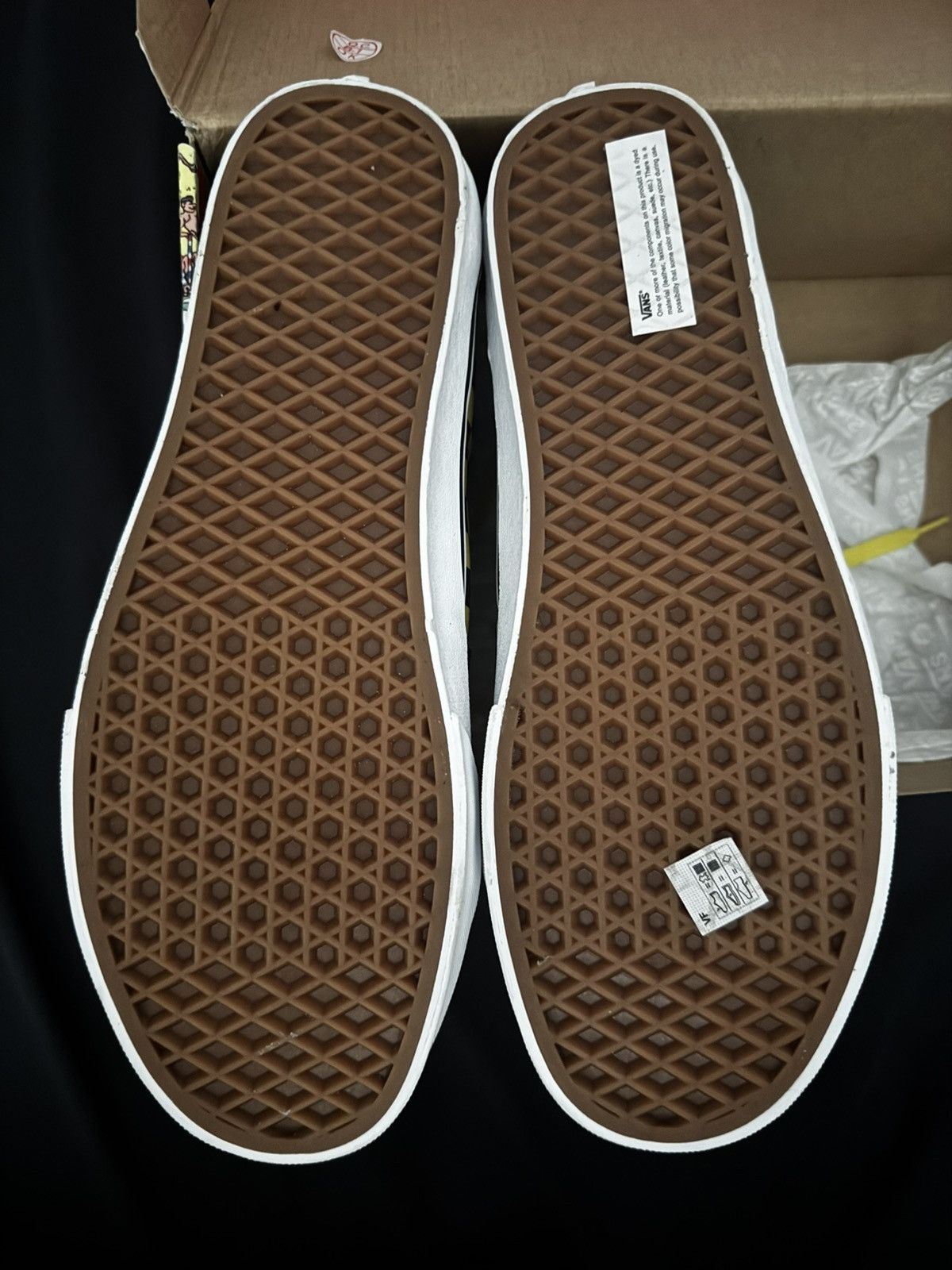 Vans Vans Sk8-Hi x Where’s Waldo “Odlaw” – Black/Yellow – Rare Size US 12 / EU 45 - 5 Thumbnail