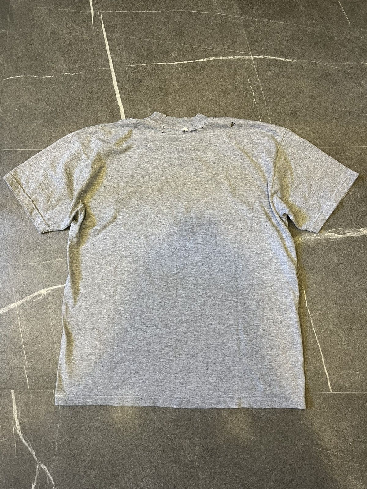 World Industries World Industries RARE vintage grey t-shirt Size US XL / EU 56 / 4 - 3 Thumbnail
