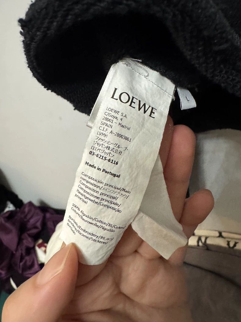 Loewe LOEWE Anagram Crewneck Embroidered Letter Classic Sweatshi Size L / US 10 / IT 46 - 3 Thumbnail