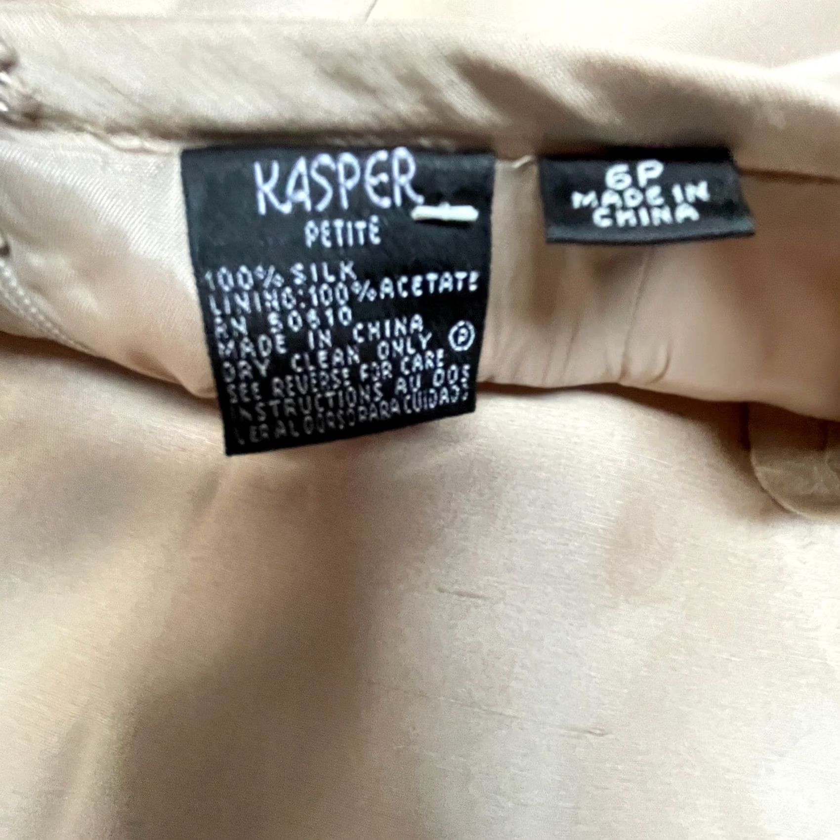 Kasper Kasper Women Size 6P 100% Silk Pencil Skirt Beige Lined Above Knee Length Size 28" / US 6 / IT 42 - 3 Thumbnail