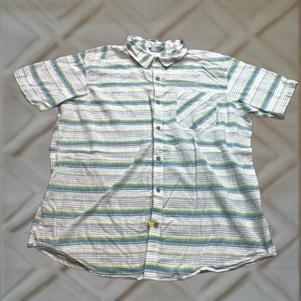 Vintage Columbia Shirt Mens 2XL White Striped Short Sleeve Button Up Outdoor Pocket Size US XXL / EU 58 / 5 - 1 Thumbnail
