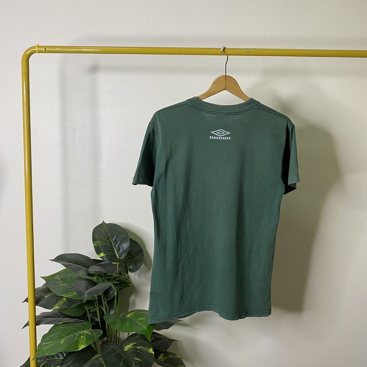 Umbro × Vintage Vintage 1990s Umbro Big Logo Werder Bremen Tribute Tee Size US S / EU 44-46 / 1 - 6 Thumbnail