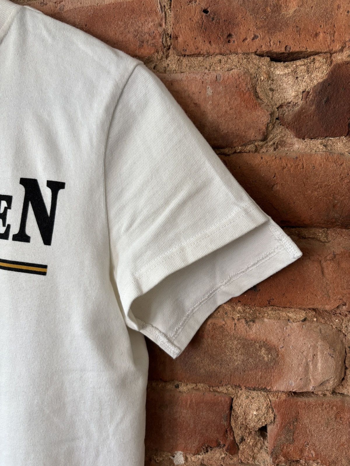 Vetements Vetements SS15 Antwerpen Reconstructed T-Shirt Size US S / EU 44-46 / 1 - 4 Thumbnail