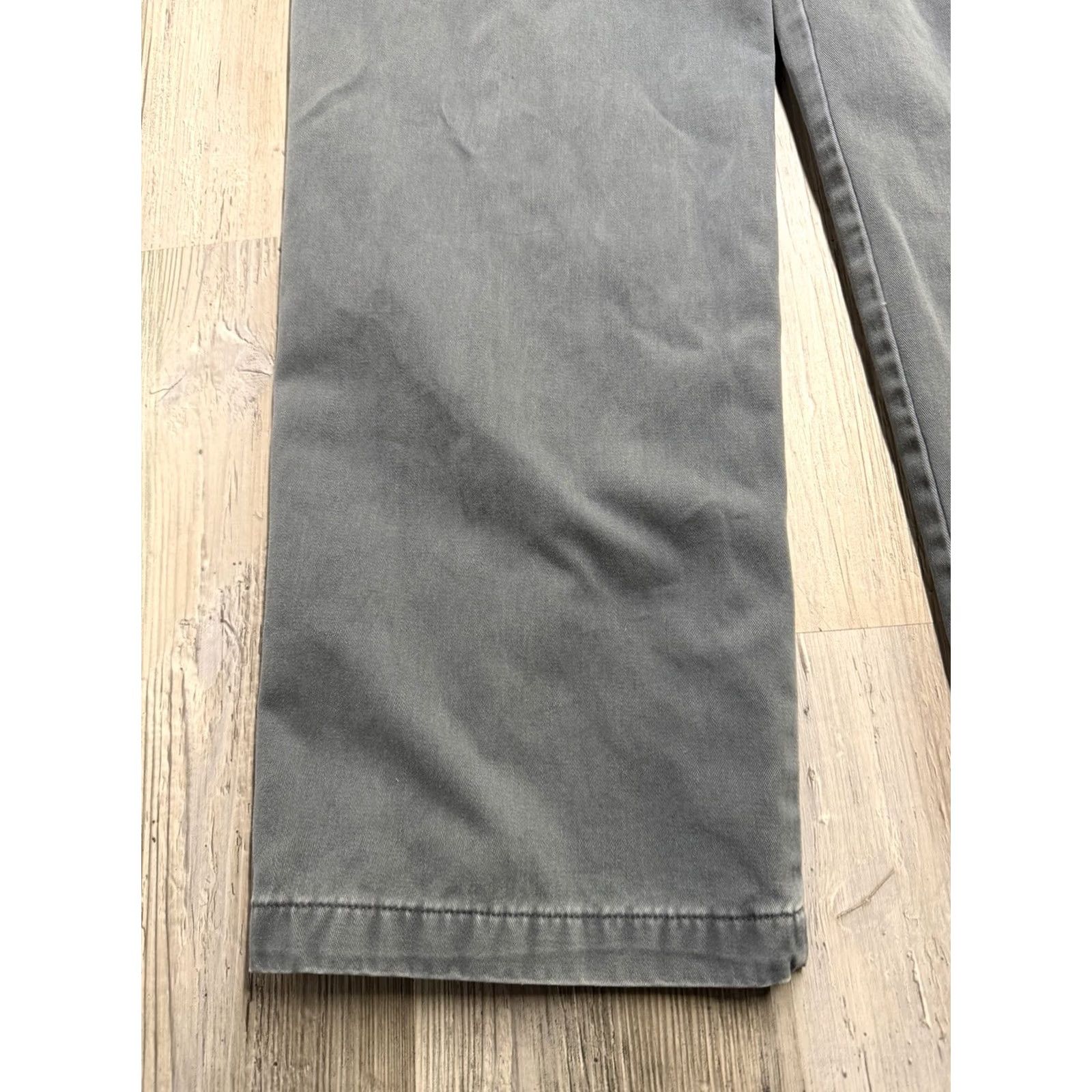 Dockers VINTAGE Dockers Khakis Pants 36x34 Gray Regular Straight 90s USA Mens Baggy Comfortable Chino Twill Size US 36 / EU 52 - 7 Thumbnail