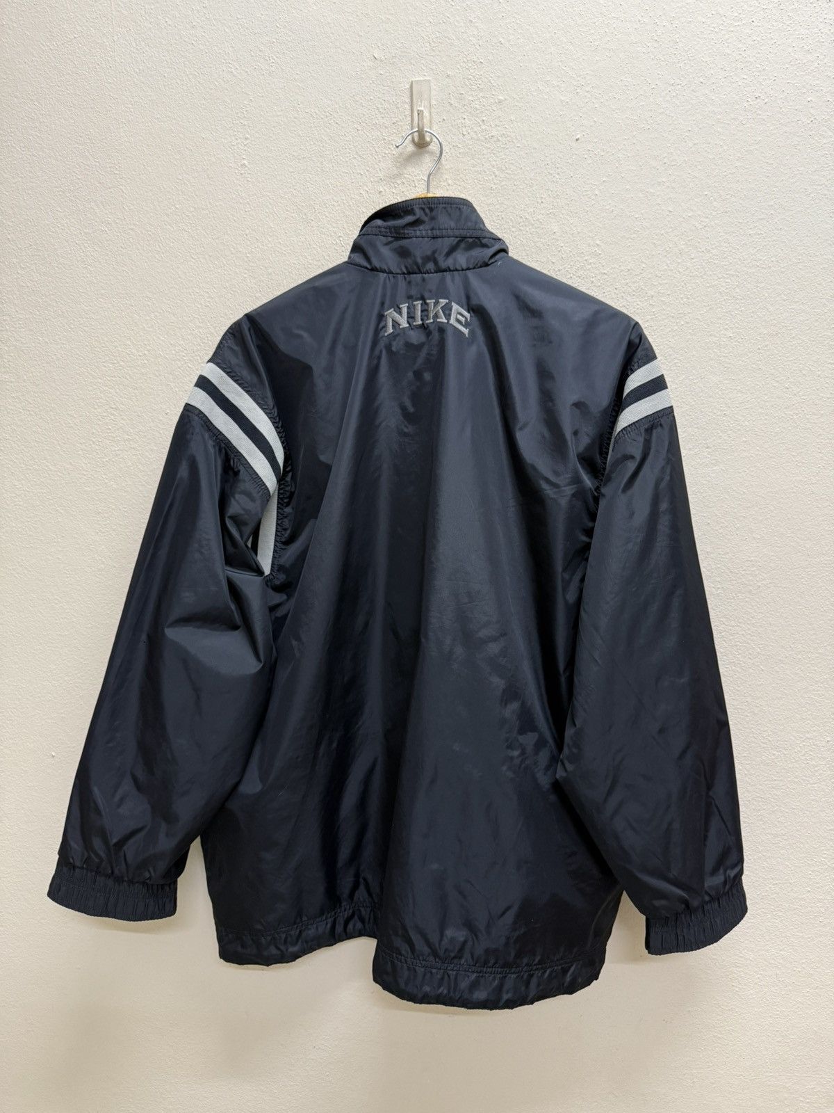 Nike Vintage 90s Nike Basketball Windbreaker Jacket Size US XXL / EU 58 / 5 - 18 Thumbnail