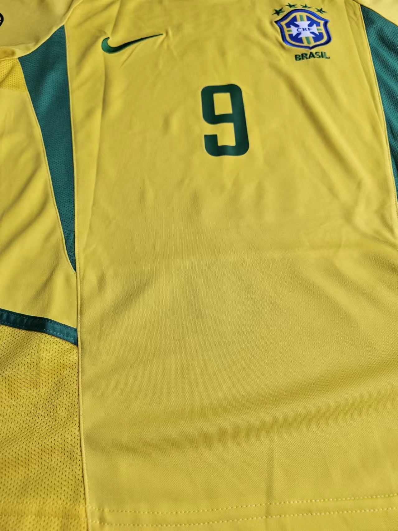 Other 9 Ronaldo Jersey 2002 World Cup Brazil # Size US M / EU 48-50 / 2 - 3 Thumbnail