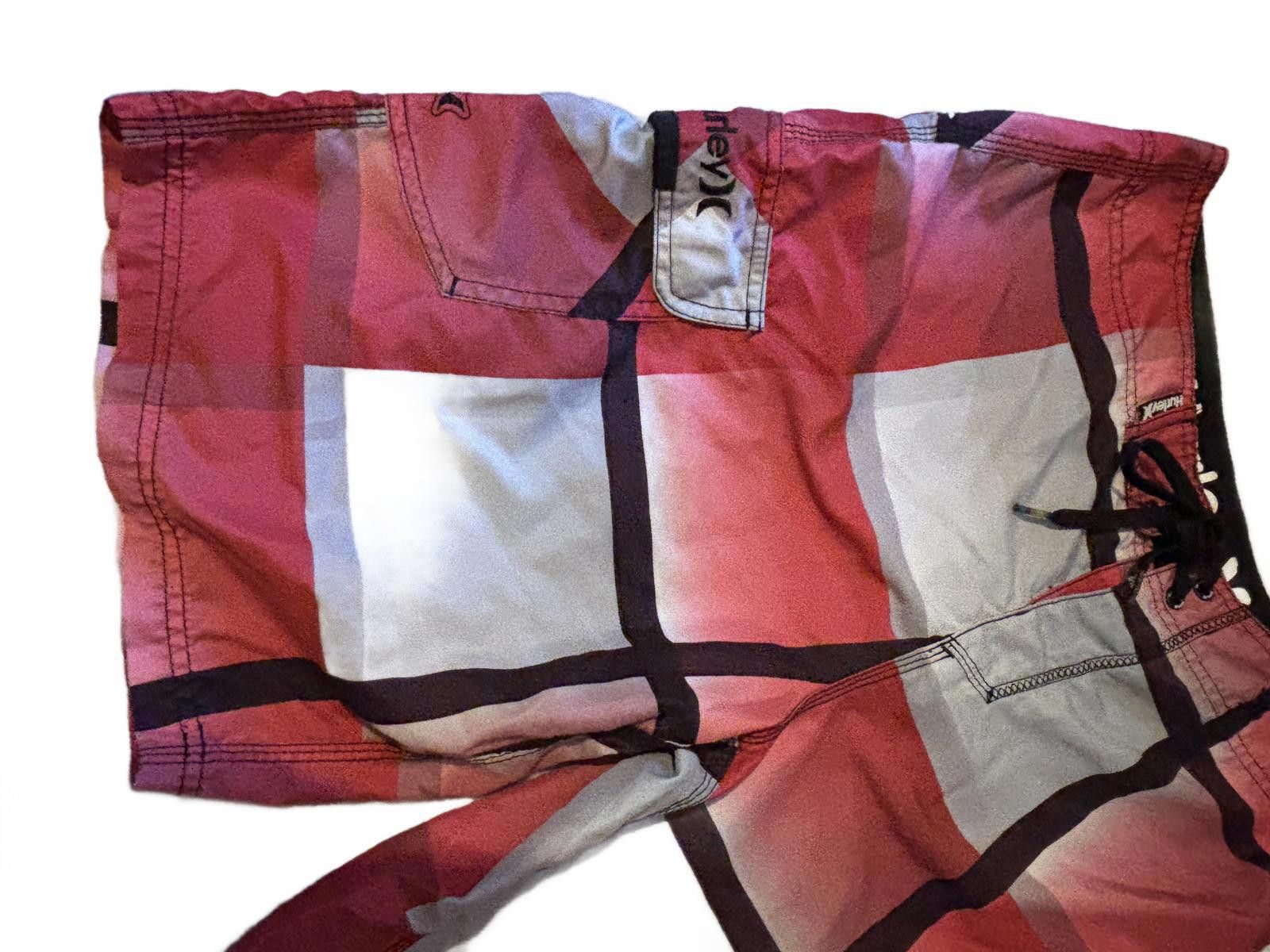 Hurley Y2K Hurley Men's Board Shorts Red and Gray Plaid Swim Trunks Size US 32 / EU 48 - 3 Thumbnail