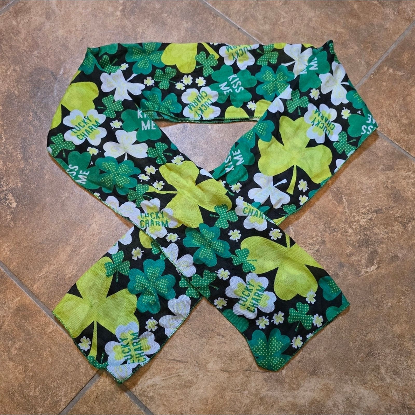 Other Lucky Charm | GREENBRIER INTERNATIONAL | Irish Scarf Size ONE SIZE - 1 Thumbnail