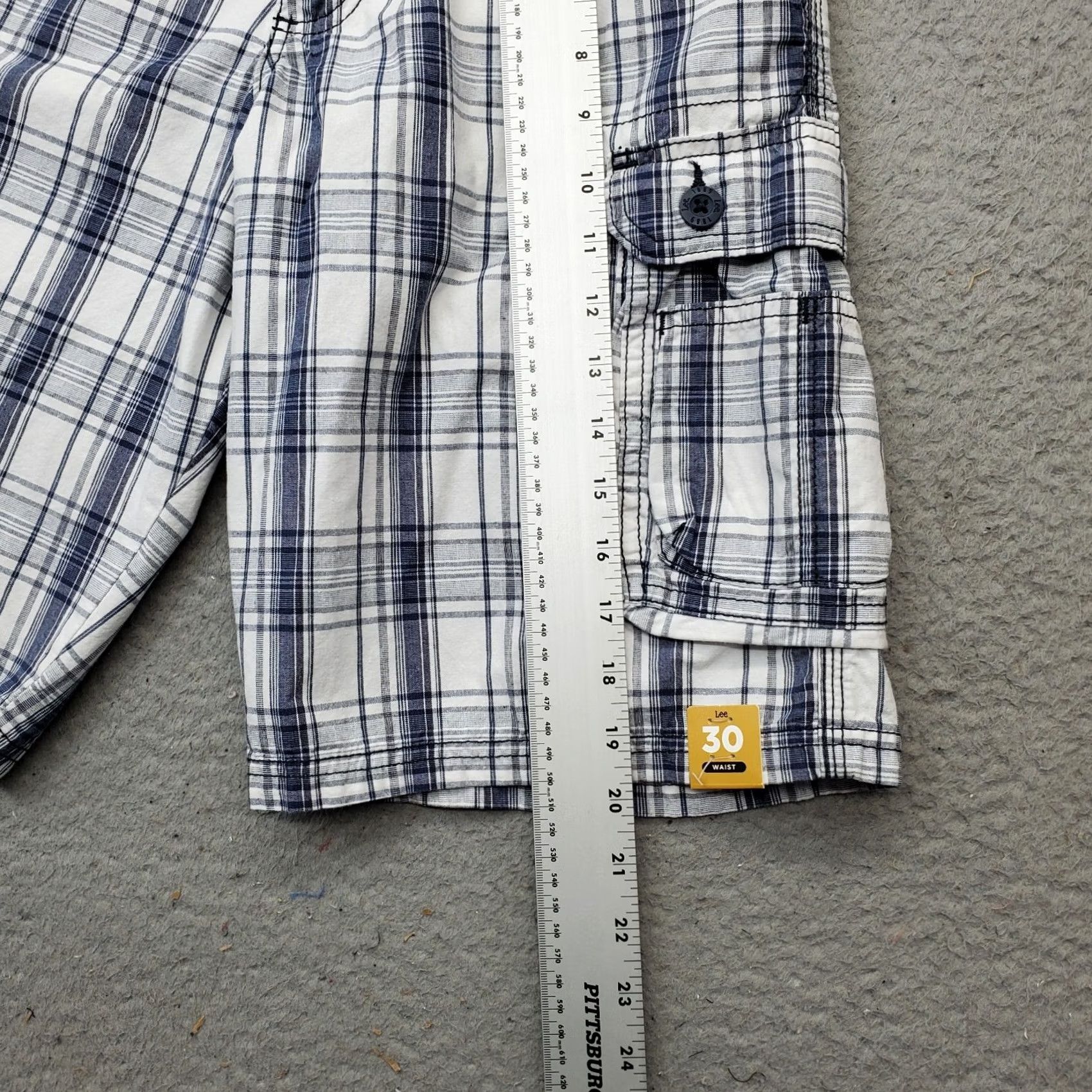Lee Lee Cargo Shorts Mens Size 30 Multicolor Plaid Belted Wyoming Outdoor 11" Inseam Size US 30 / EU 46 - 4 Thumbnail