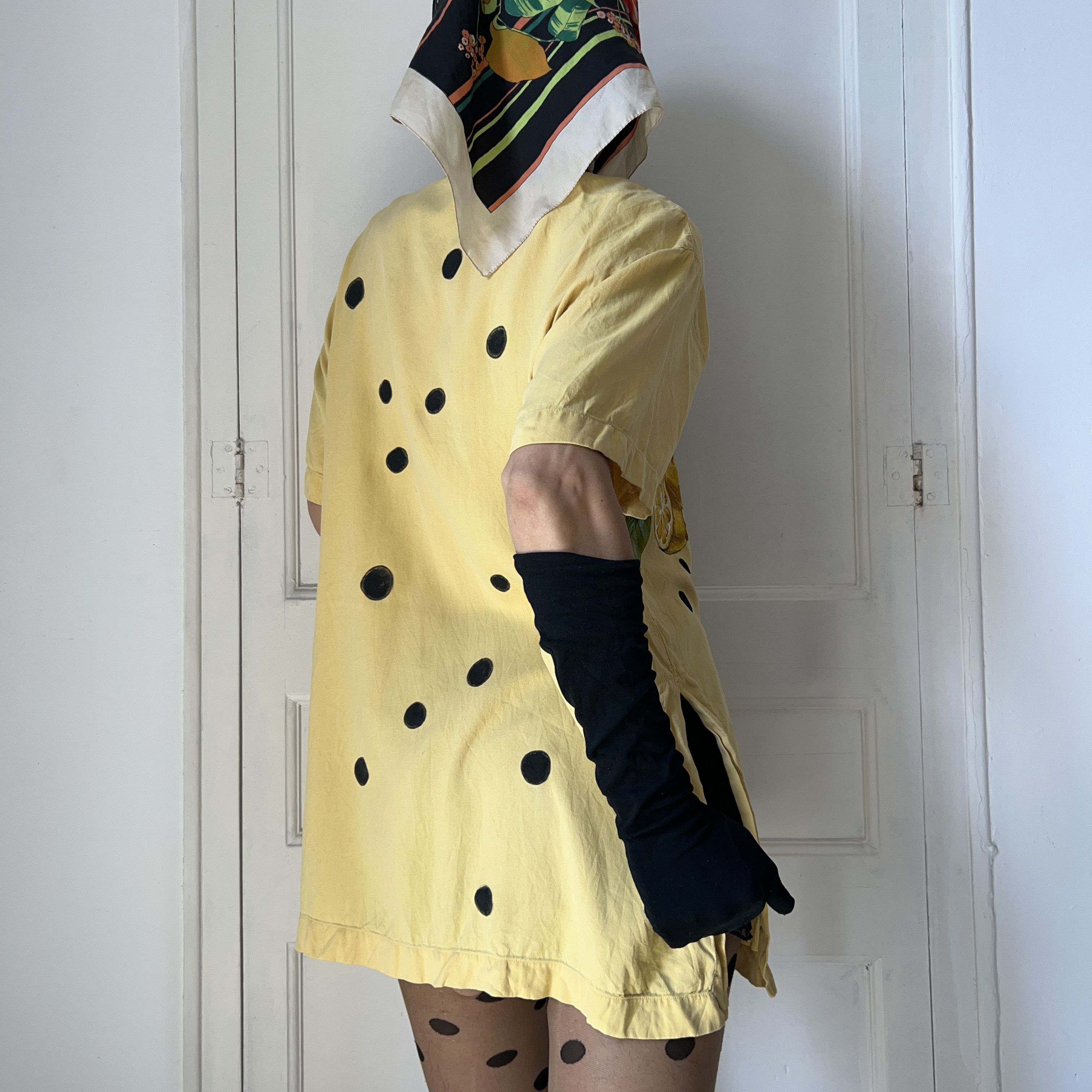 Escada Hand Painted Escada Reworked Fruits Polka Dots Blouse Size M / US 6-8 / IT 42-44 - 2 Thumbnail