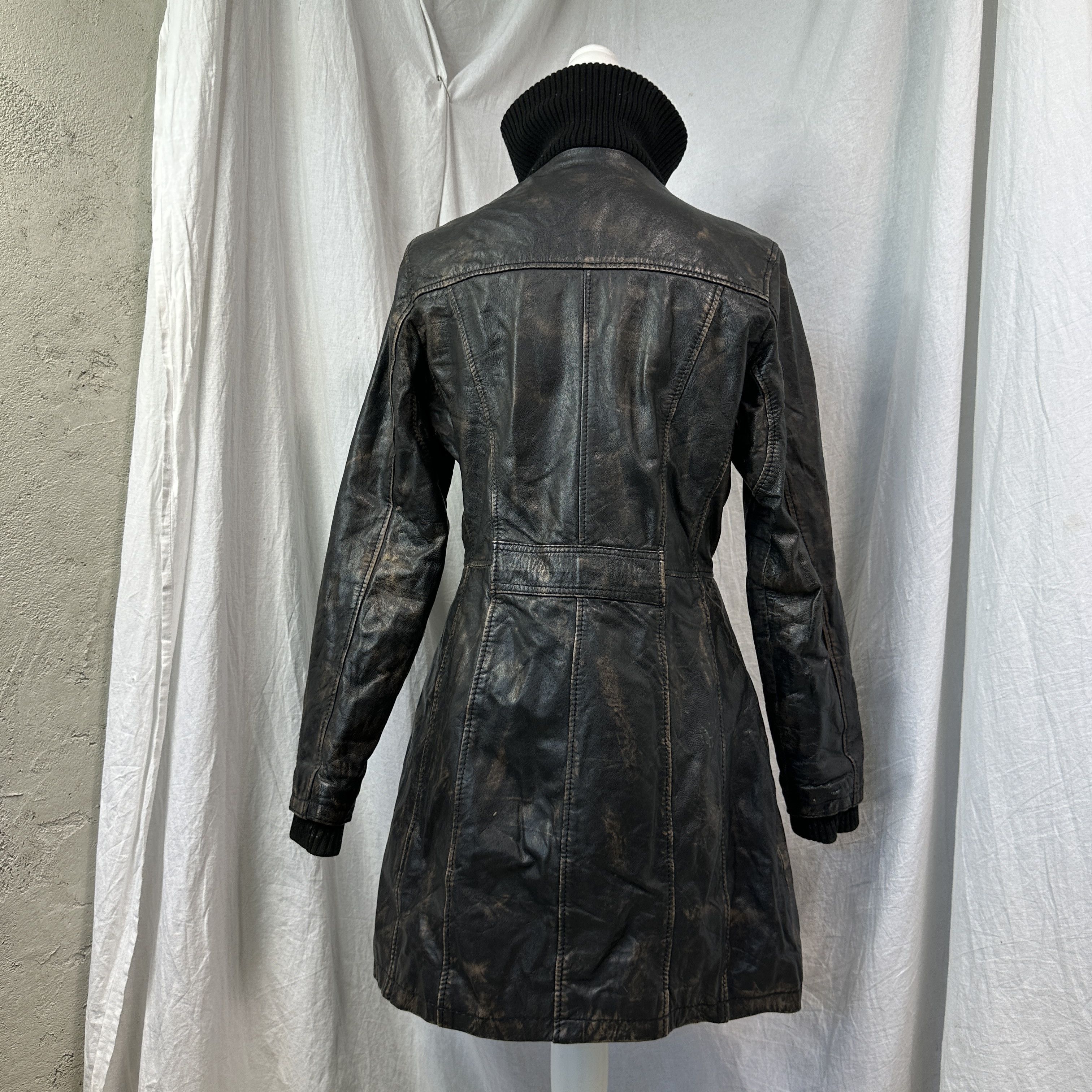 Vintage Vintage Leather Maxi Washed Matrix Coat/Jacket 00s Size US M / EU 48-50 / 2 - 7 Thumbnail