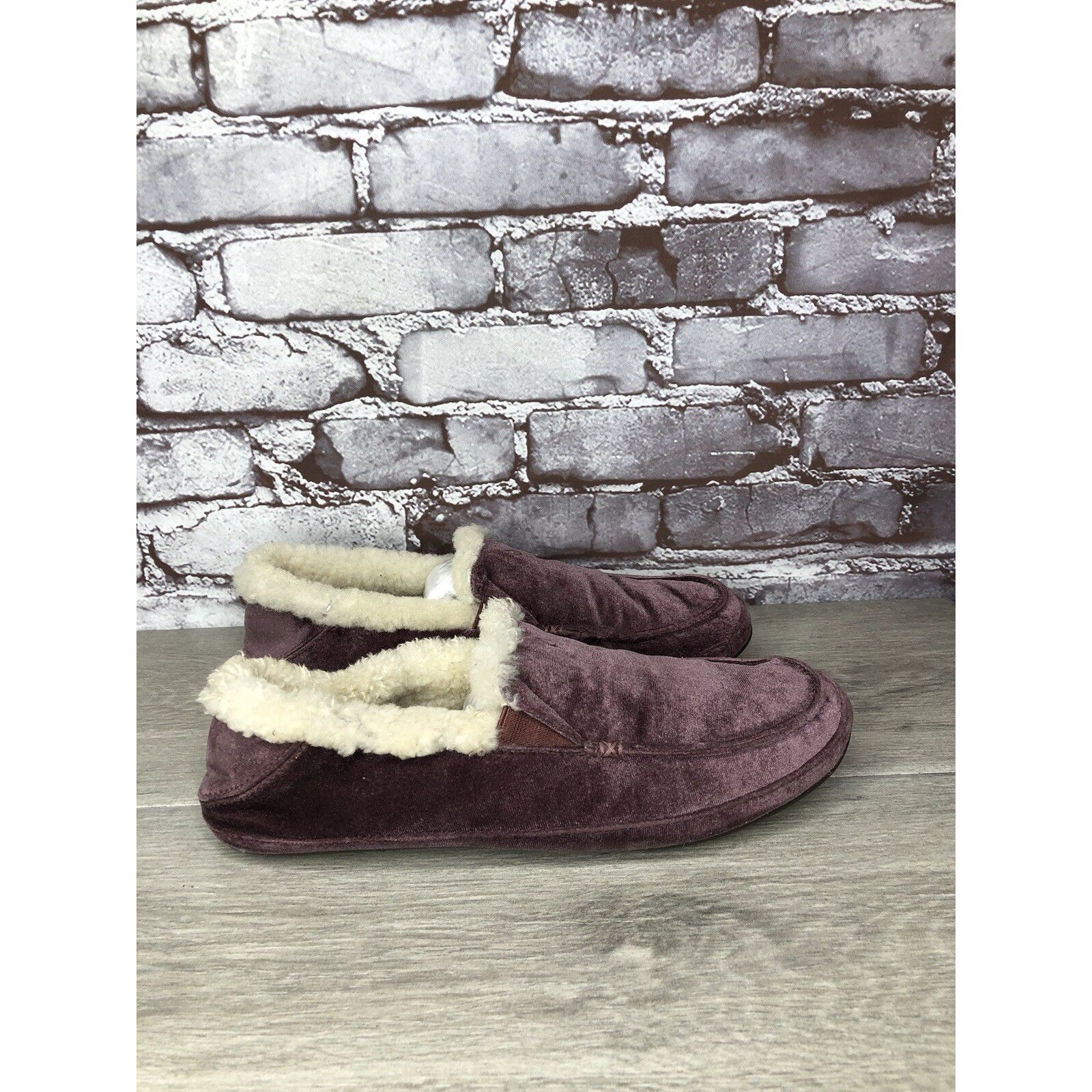 Olukai OluKai Ku'una Lanui Red Ginger Velvet Sheep Fur Slippers Wom Size US 10 / IT 40 - 3 Thumbnail