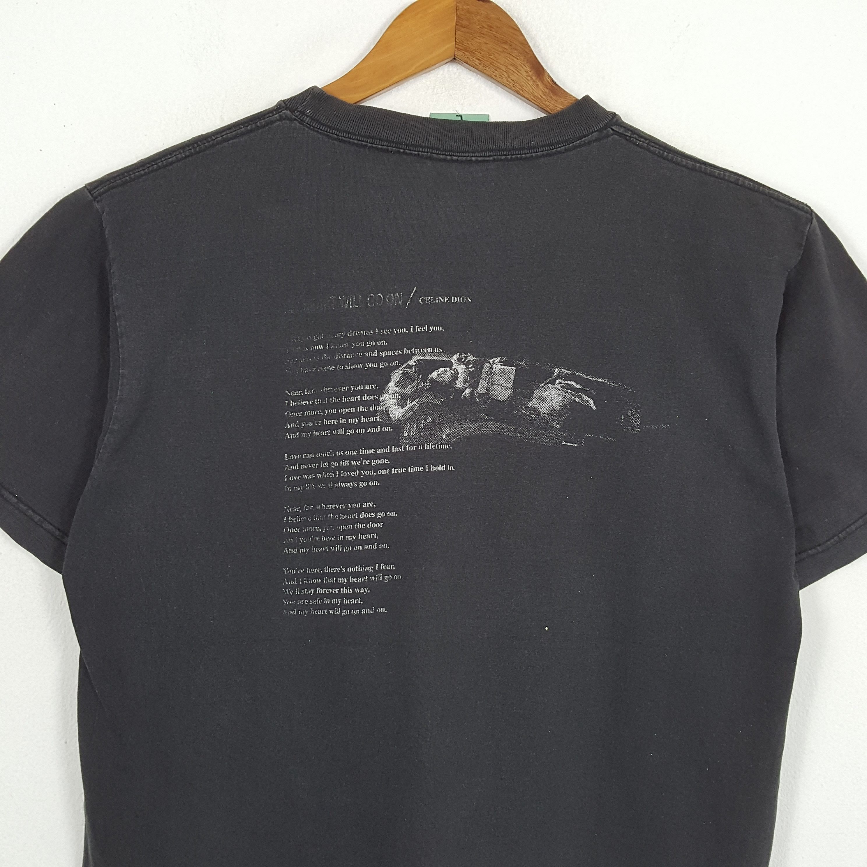 Vintage Vintage 90's TITANIC American Lovers Movie T-Shirts Size US L / EU 52-54 / 3 - 4 Thumbnail
