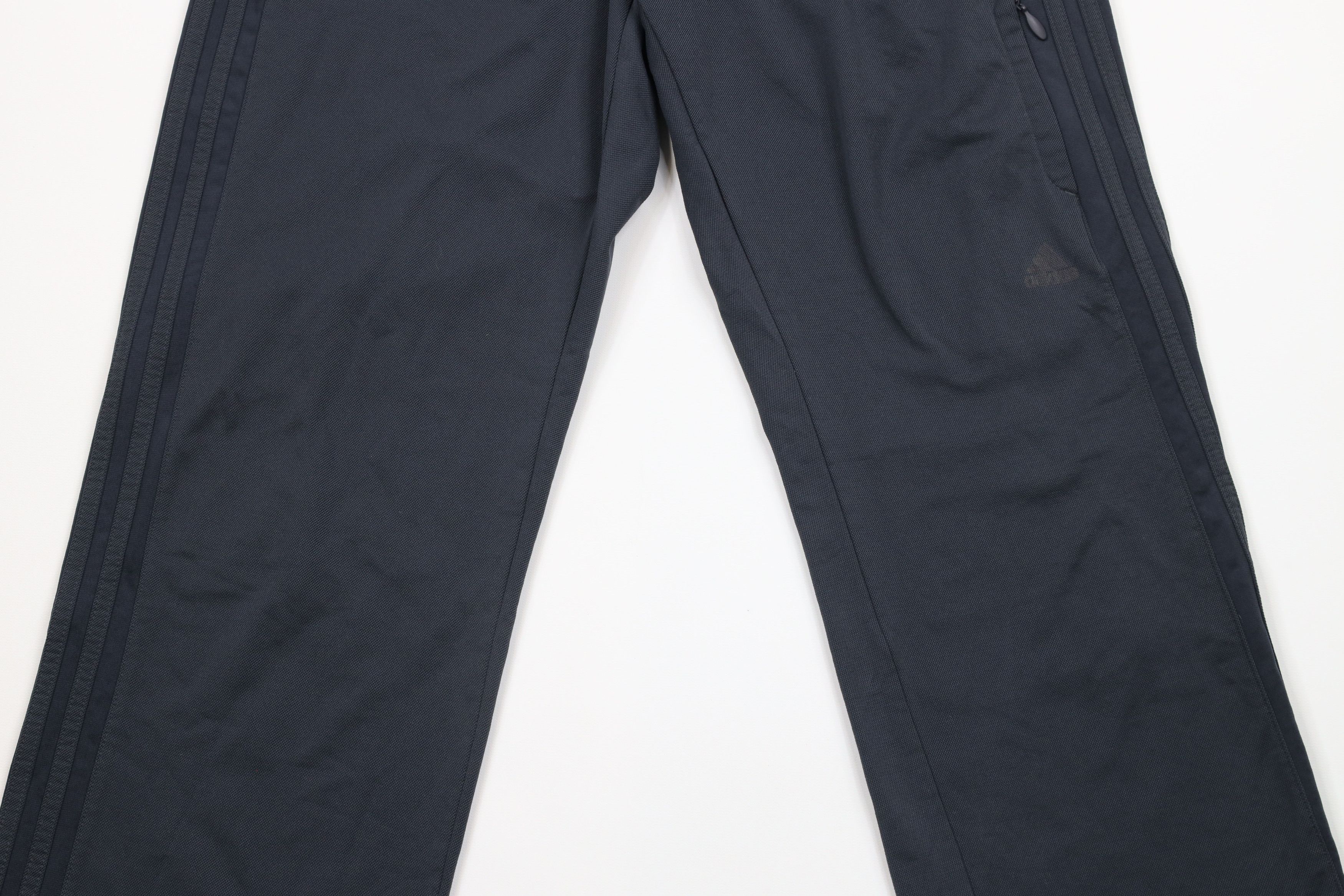Adidas × Vintage Vintage Adidas Spell Out Striped Wide Leg Sweatpants Gray Size US 34 / EU 50 - 3 Thumbnail
