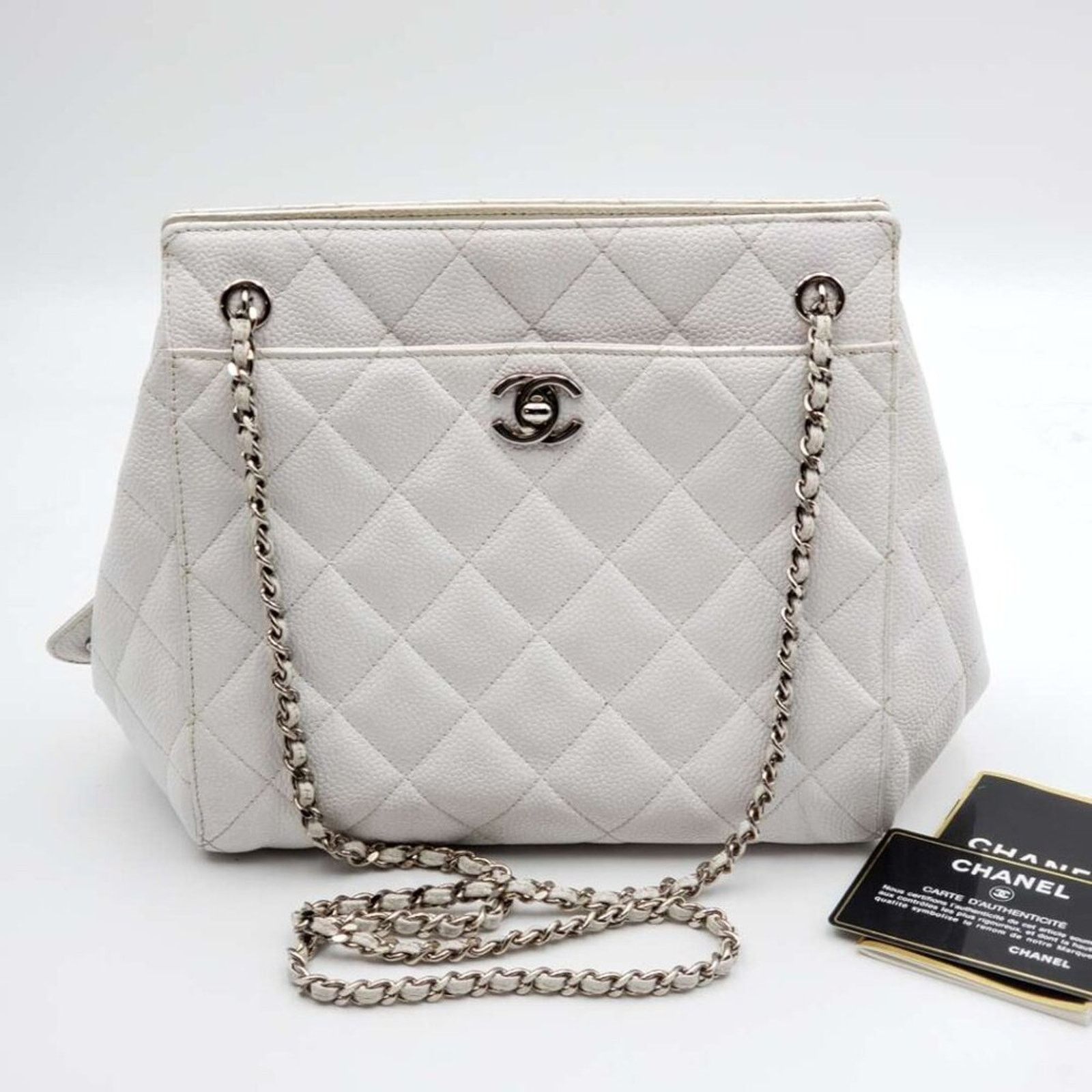 Chanel AUthentic CHANEL Quilted Matelasse CC Logo Caviar Skin Chain Size ONE SIZE - 2 Thumbnail