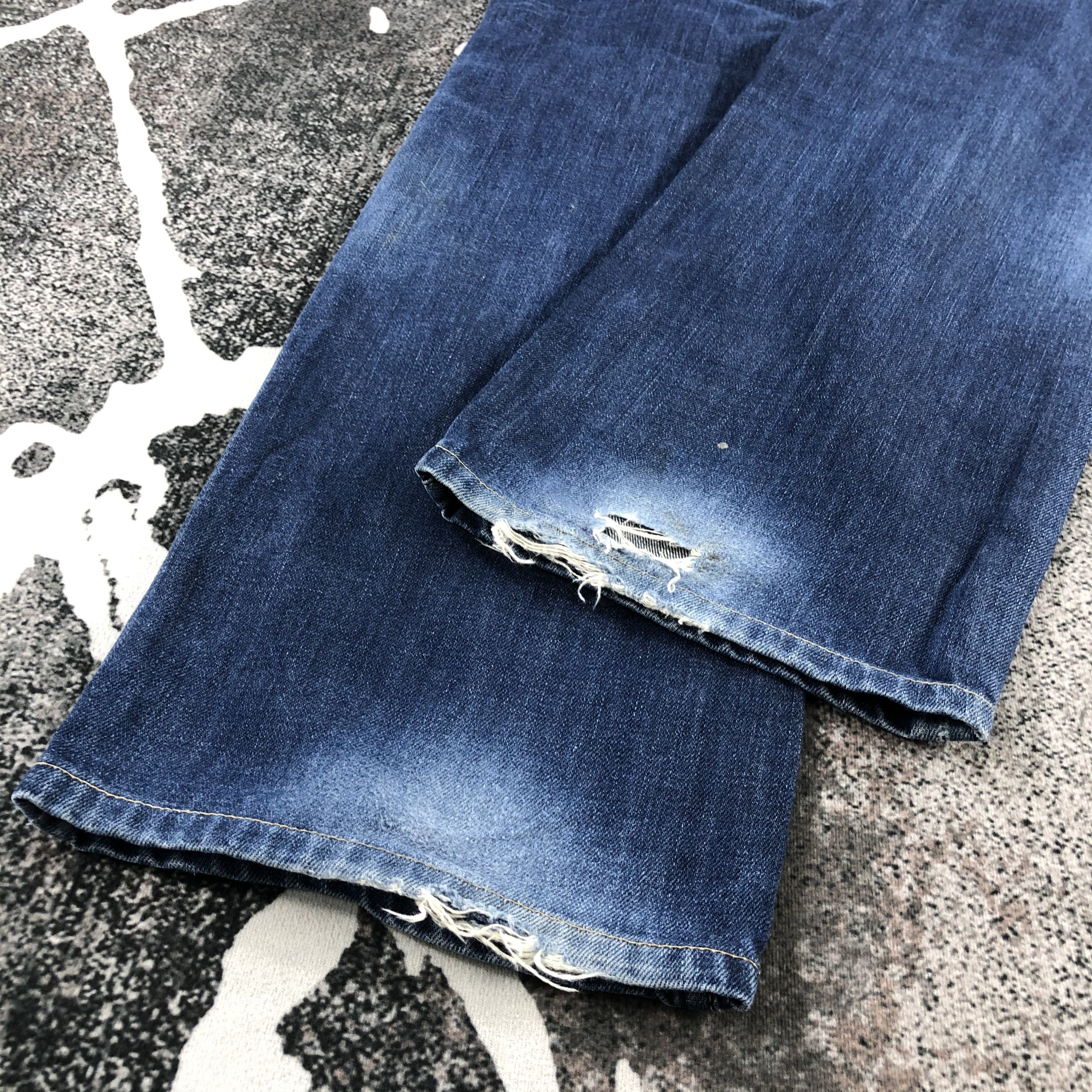 Levi's Vintage Levi's 502 Jeans Faded Blue Denim KJ925 Size US 33 - 6 Thumbnail