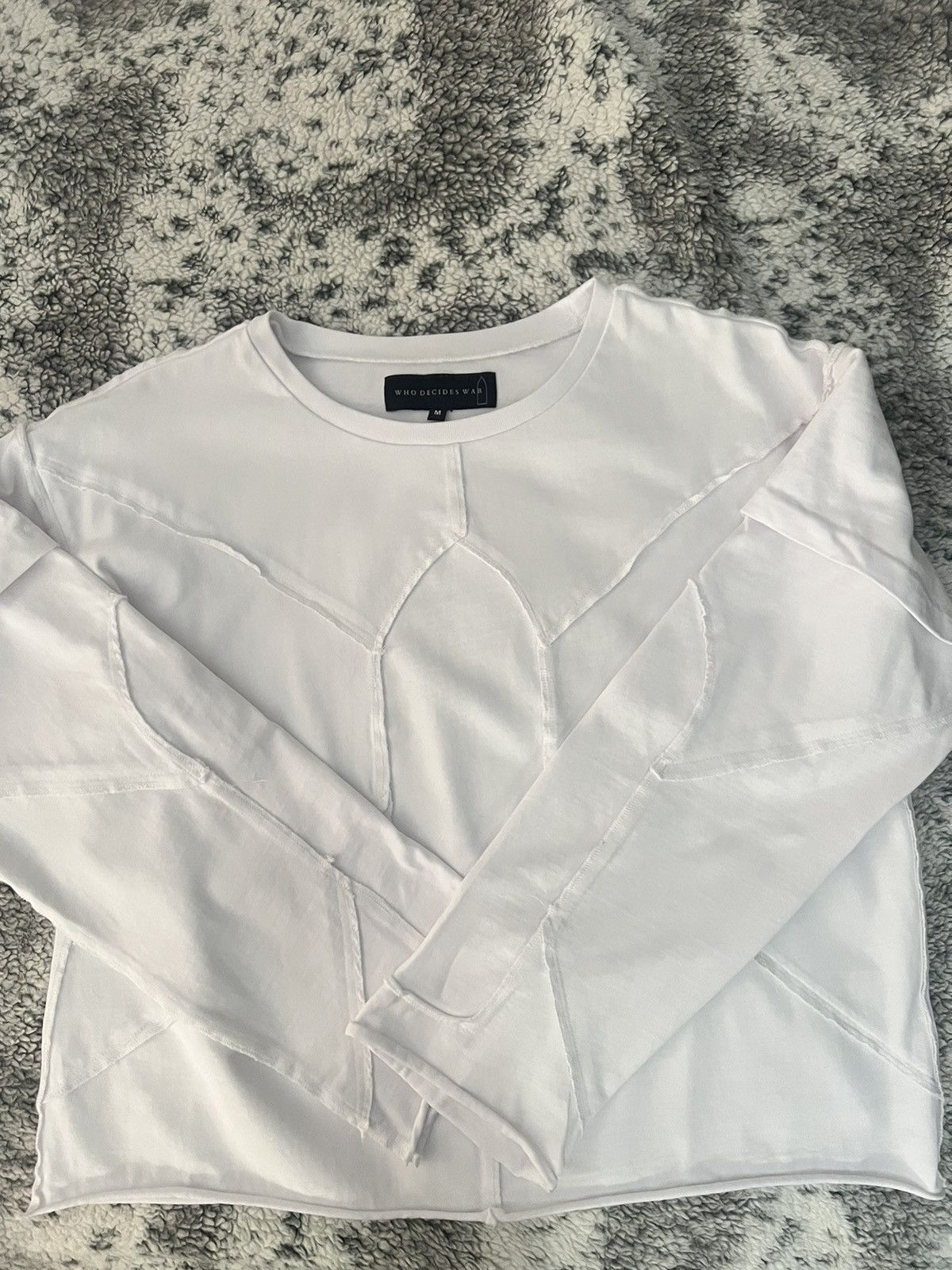 Who Decides War Amalgamated Window Long Sleeve Size US M / EU 48-50 / 2 - 1 Thumbnail