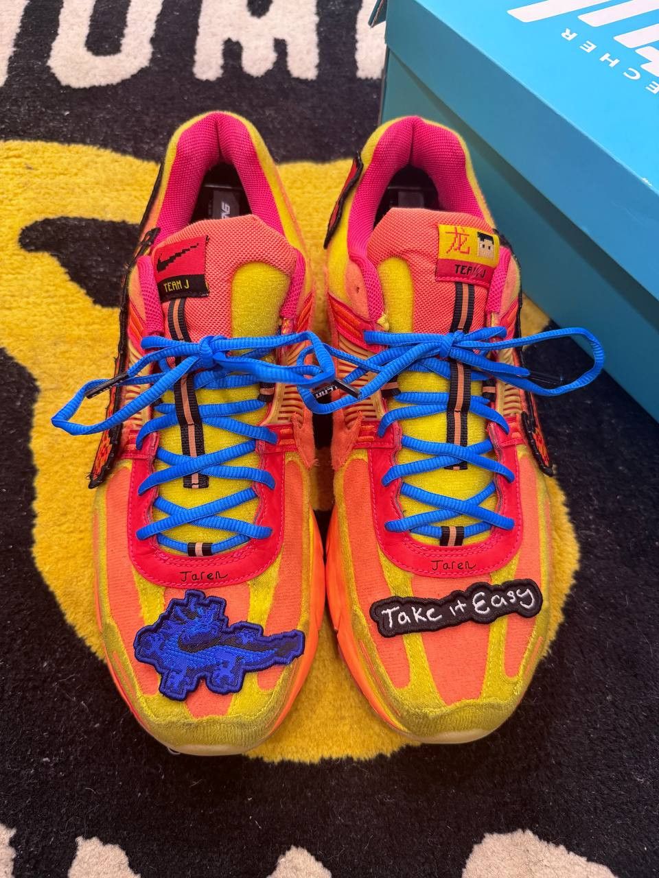 Nike Nike Zoom Vomero 5 Doernbecher (2024) Size US 13 / EU 46 - 4 Thumbnail