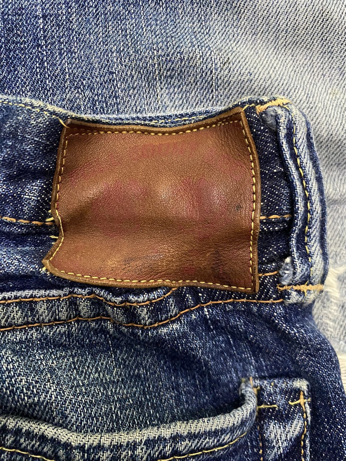 Full Count & Co. JAPAN BRAND FULL COUNT RIPPED DENIM SELVEDGE UNISEX Size US 30 / EU 46 - 5 Thumbnail