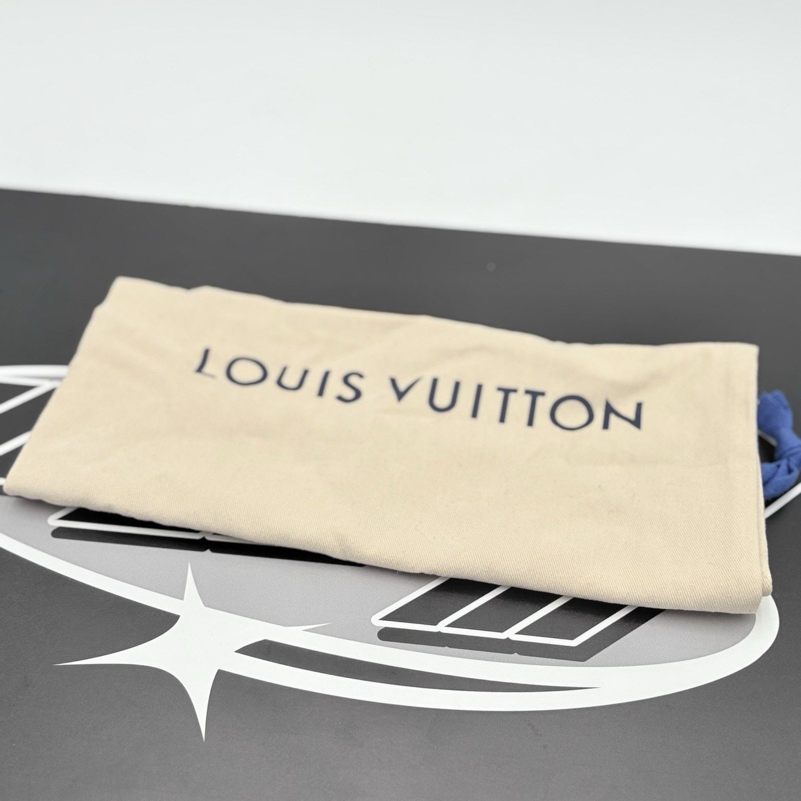 Louis Vuitton Louis Vuitton Trainer ' White Black Recycled ' | CLEAN! Size US 11.5 / EU 44-45 - 15 Thumbnail