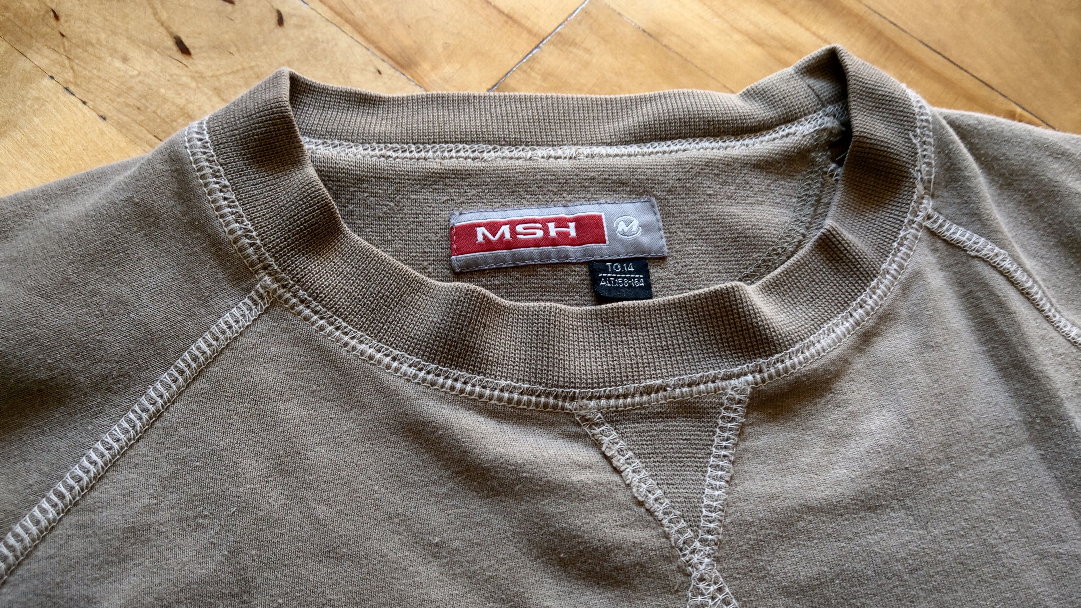 Japanese Brand × Vintage Graffiti Sweatshirt Tags Vintage Frayed Alt Opium Grunge 90s Size US L / EU 52-54 / 3 - 7 Thumbnail