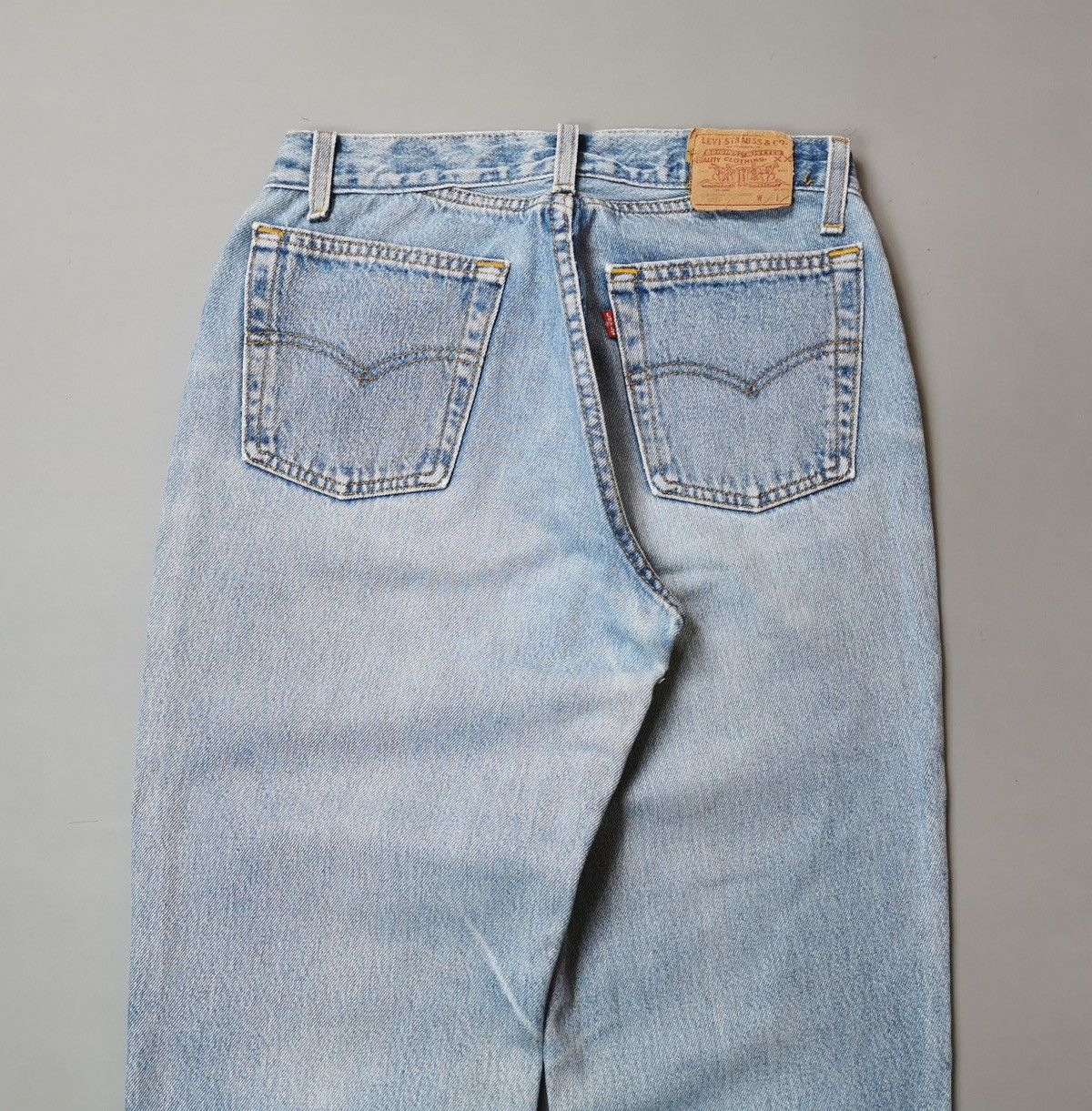 Levi's Curvy fit Made in UK 90s Vintage Levis 901 Jeans Women Size 27" / US 4 / IT 40 - 2 Thumbnail