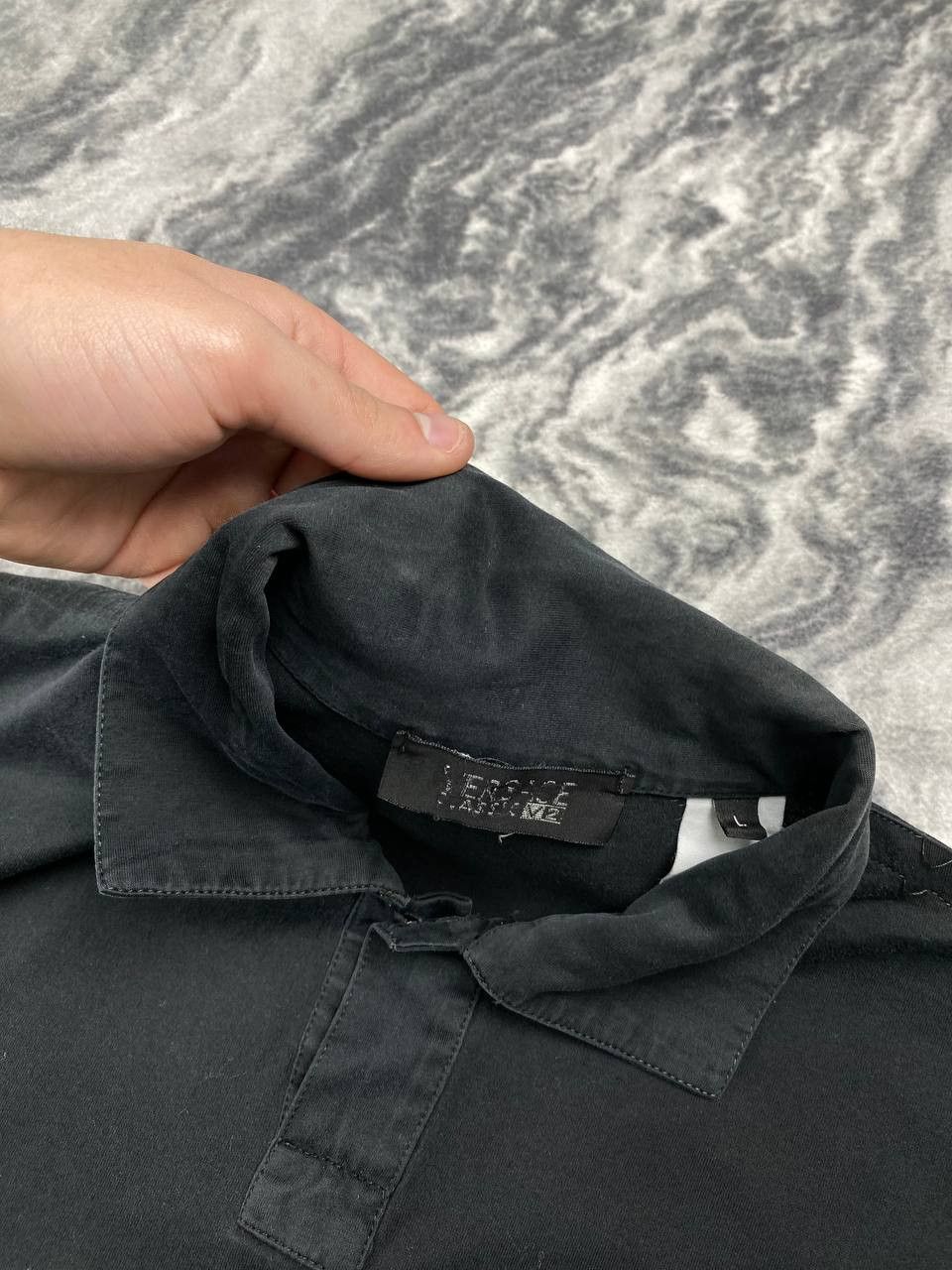 Versace Vintage Versace Classic V2 Polo Shirt Men Size L Black Size US L / EU 52-54 / 3 - 3 Thumbnail