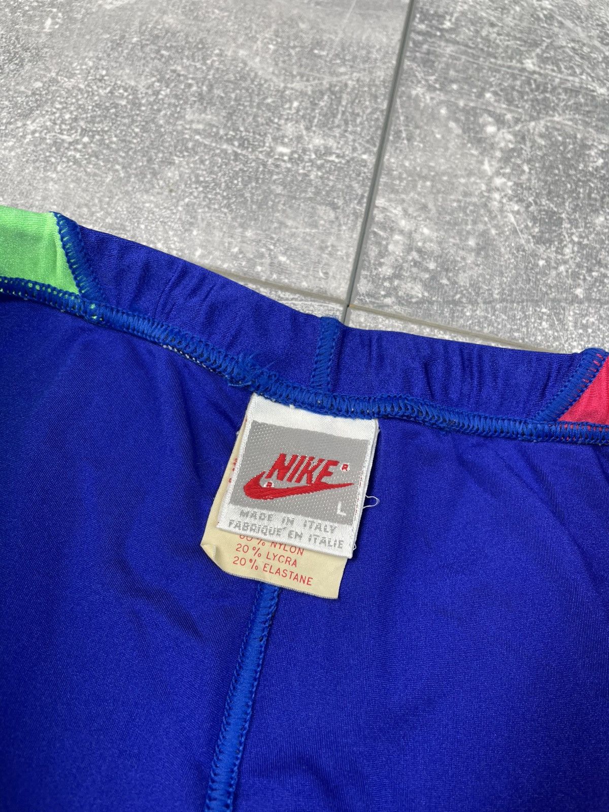 Nike Nike Vintage Cycling Shorts Size US 34 / EU 50 - 8 Thumbnail