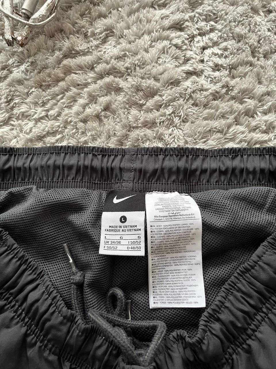 Nike × Vintage 00s Nike Pants Nylon Logo Swoosh Rare Drill Size US 35 - 12 Thumbnail