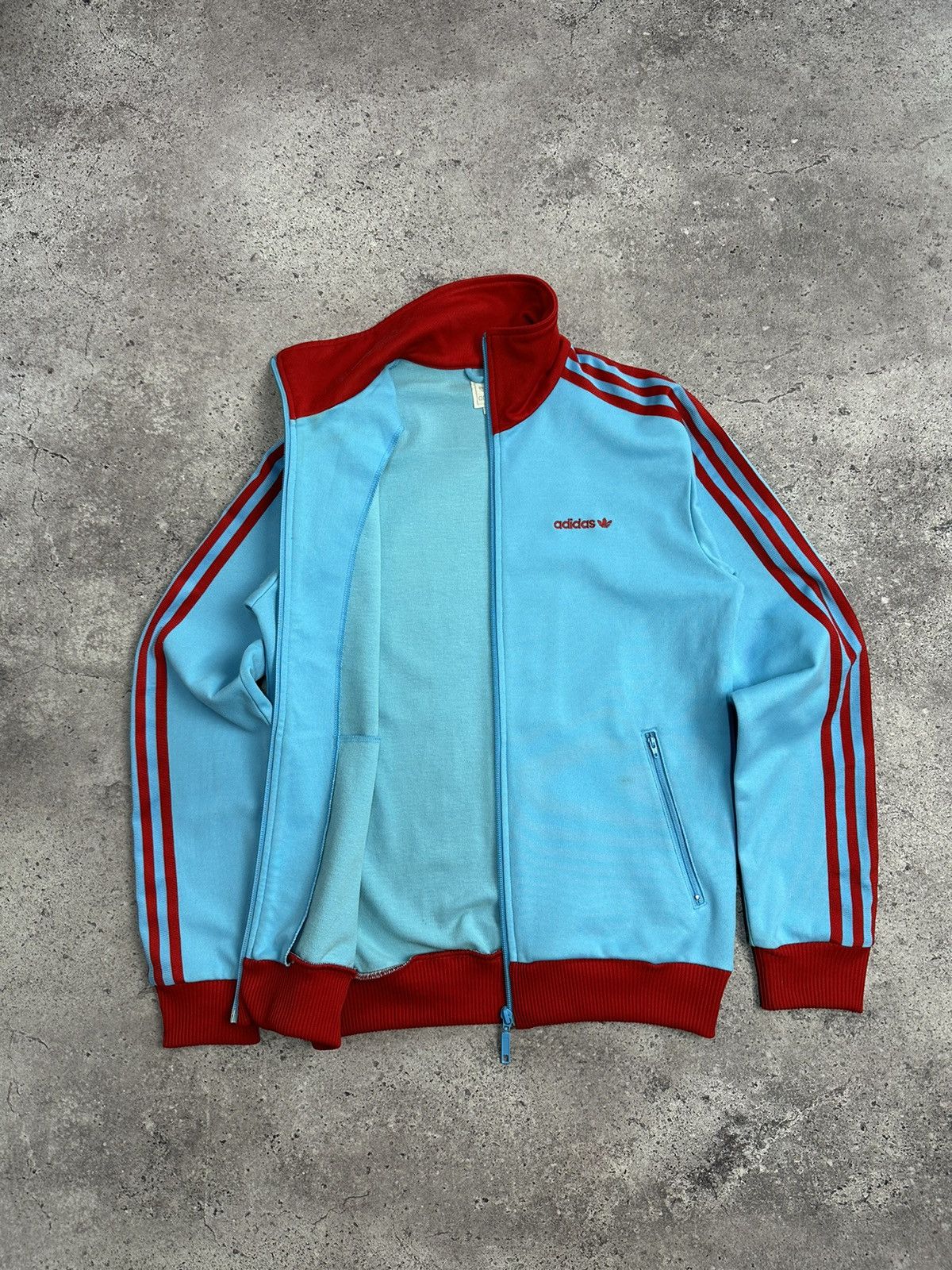Adidas × Vintage Vintage Adidas Blokecore Track Jacket Blue Big Logo Y2K Size US S / EU 44-46 / 1 - 9 Thumbnail