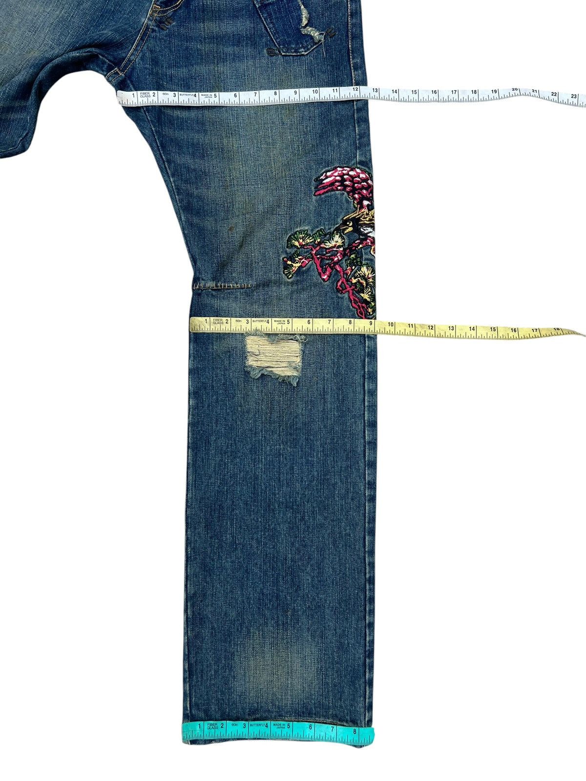 Vintage Dirty Mud Japan Brand Rips Eagle Embroidery Distress Jeans Size US 31 - 3 Thumbnail