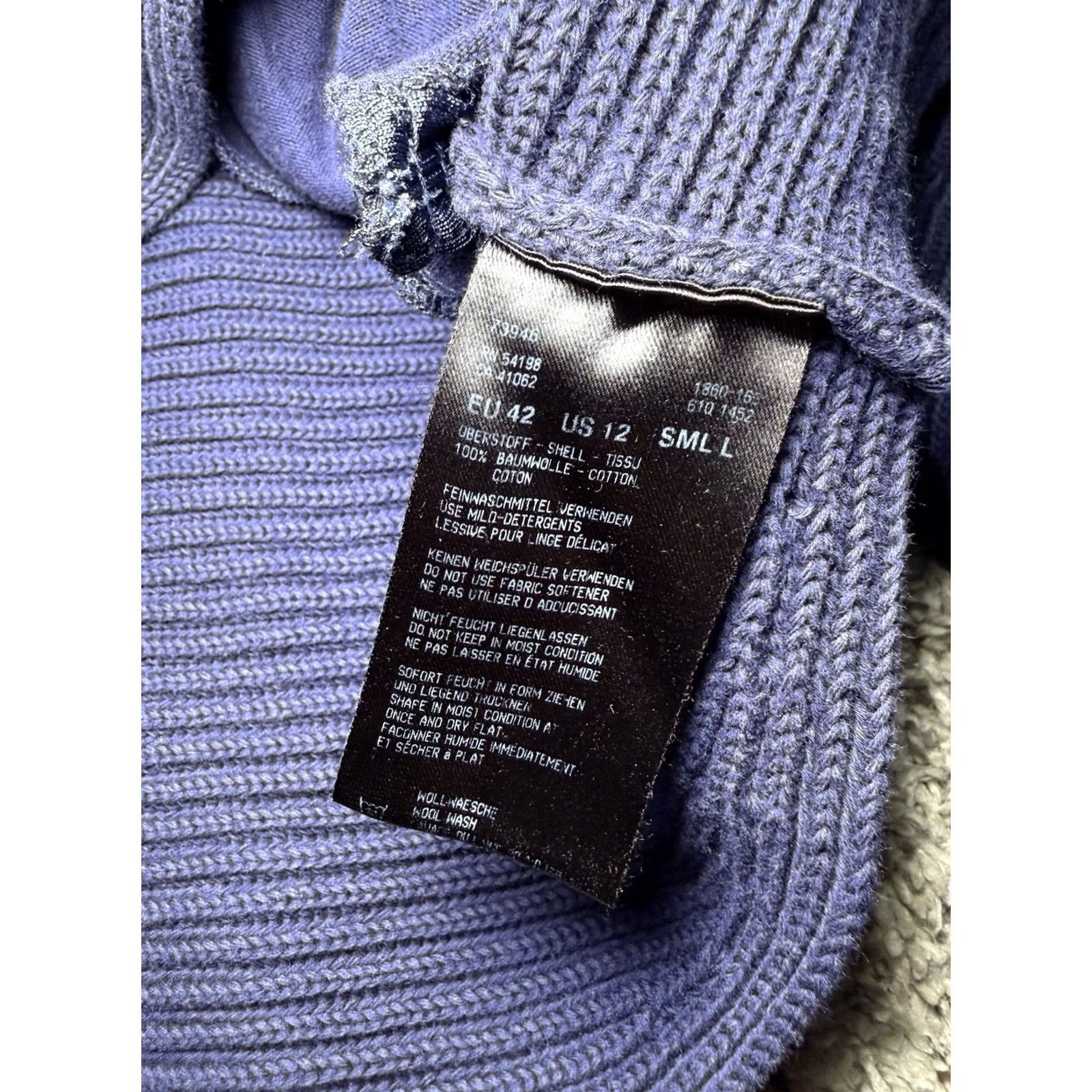 Bogner Bogner Woman’s Ribbed Knit Full Zip Thick Sweater Jacket L Navy Blue Women’s Large Navy Blue Full Zip Thick Sweater Jacket Size L / US 10 / IT 46 - 4 Thumbnail
